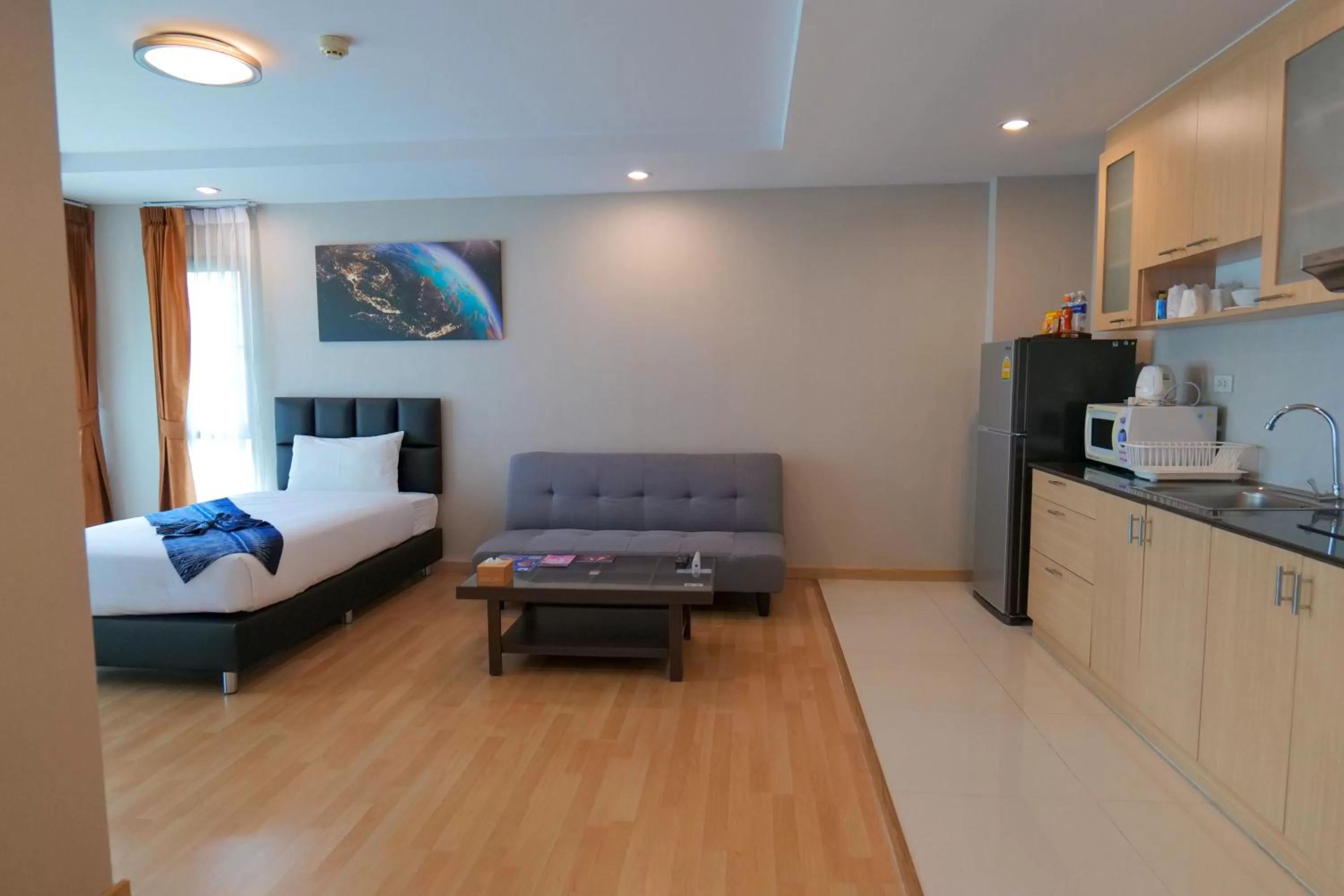 Dining area, Bed in ไอยรา อยุธยา The Aiyara Ayutthaya