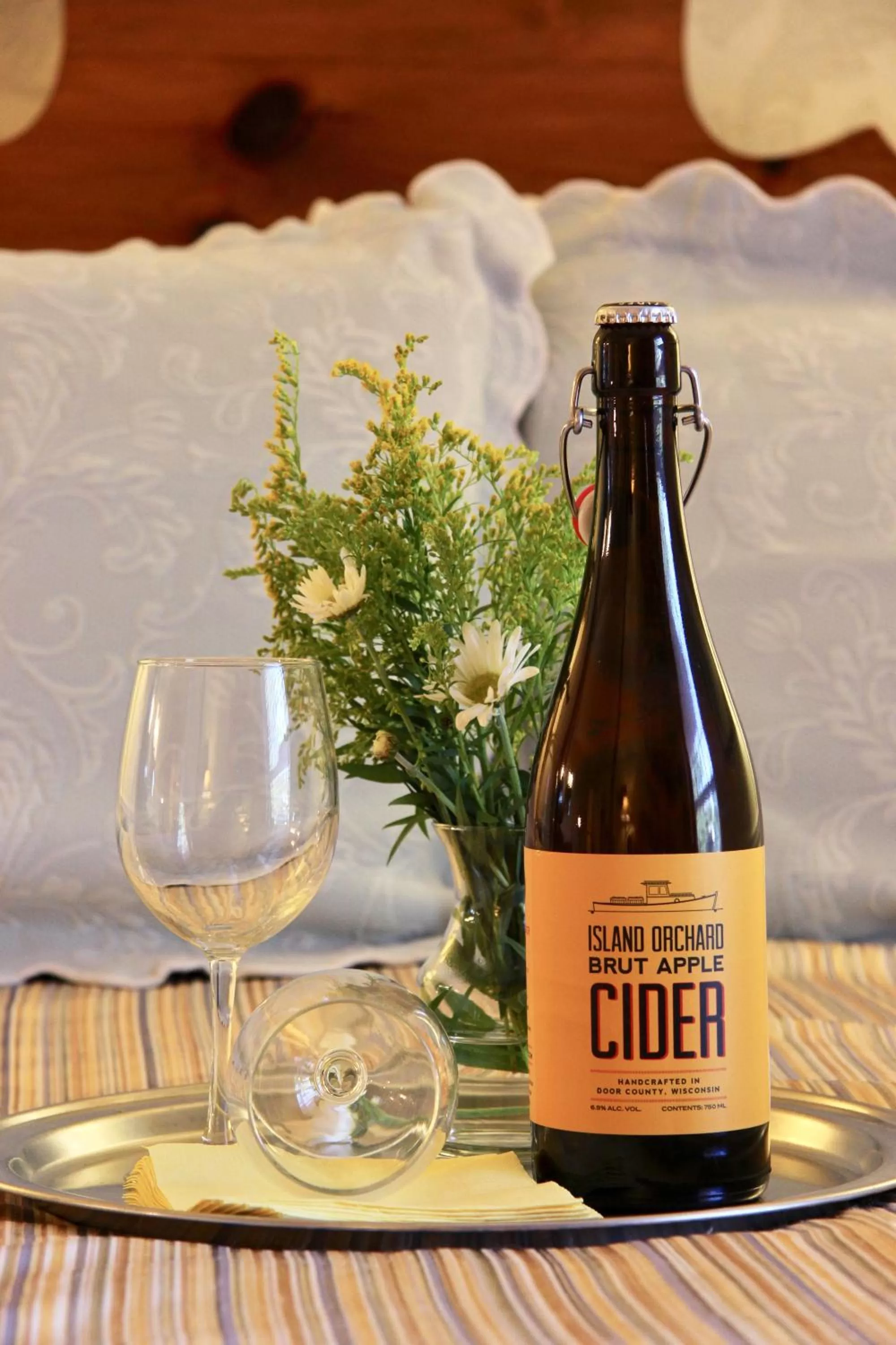 Alcoholic drinks, Drinks in Eagle Harbor Inn