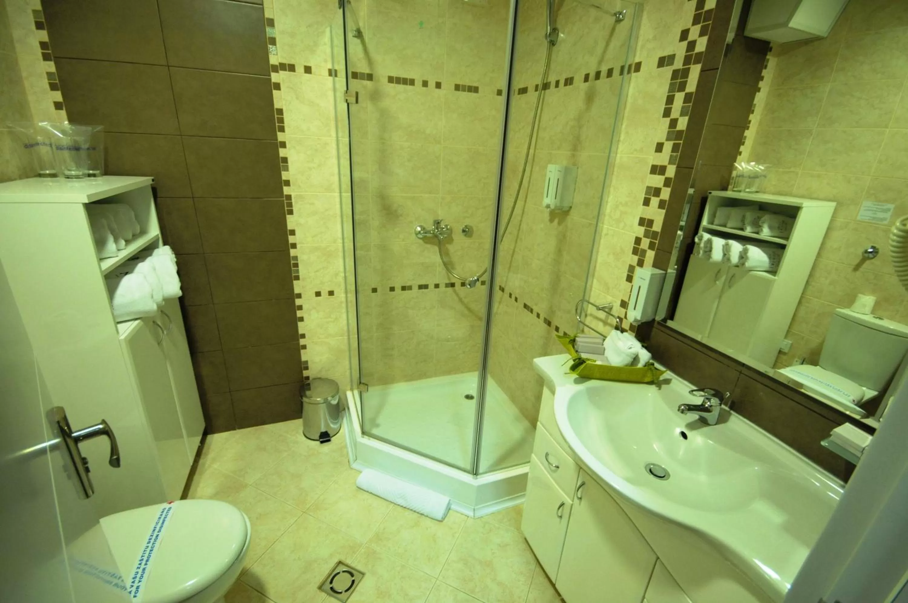 Bathroom in Garni Hotel Nevski