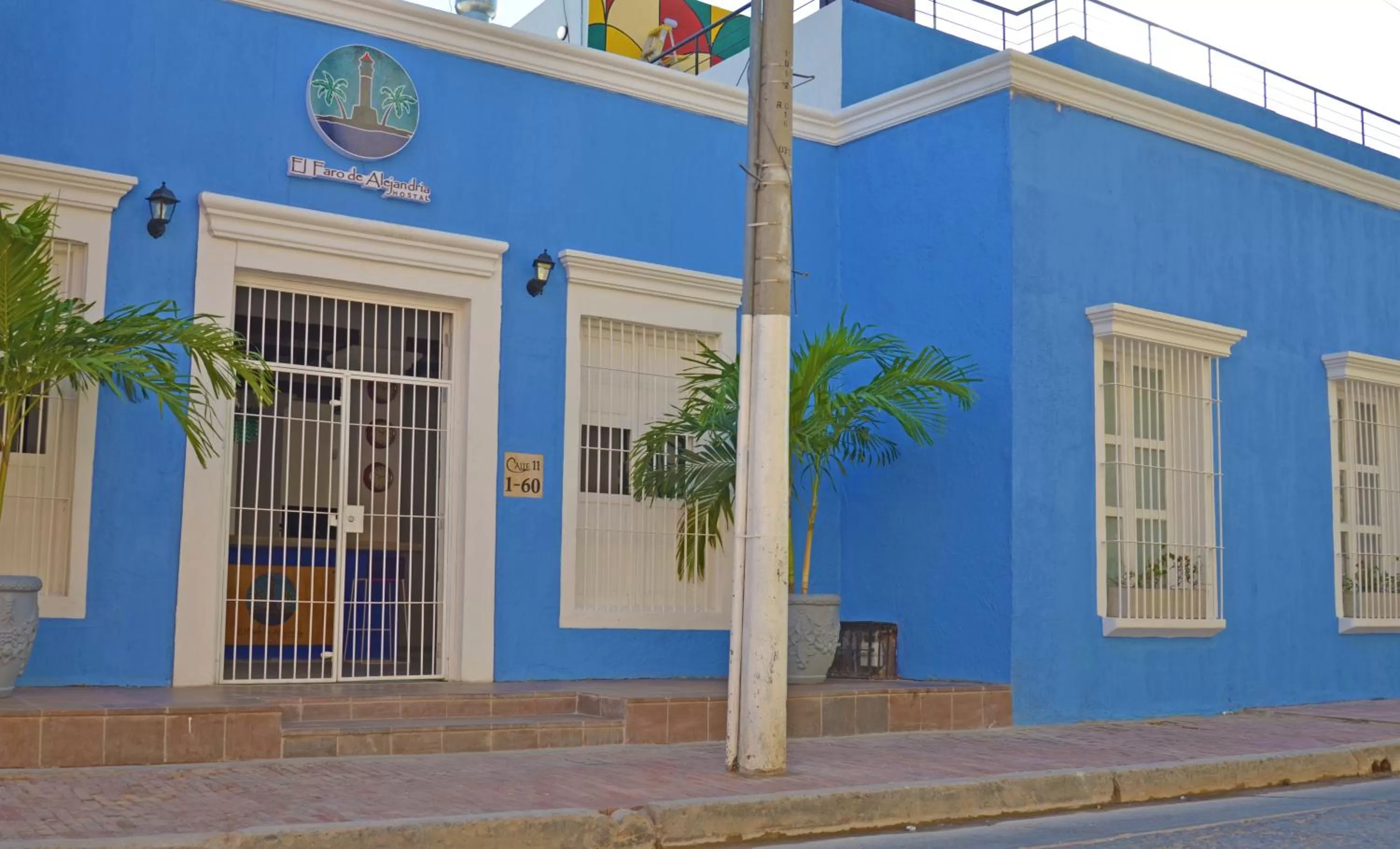 Property Building in Faro de Alejandría Hostel