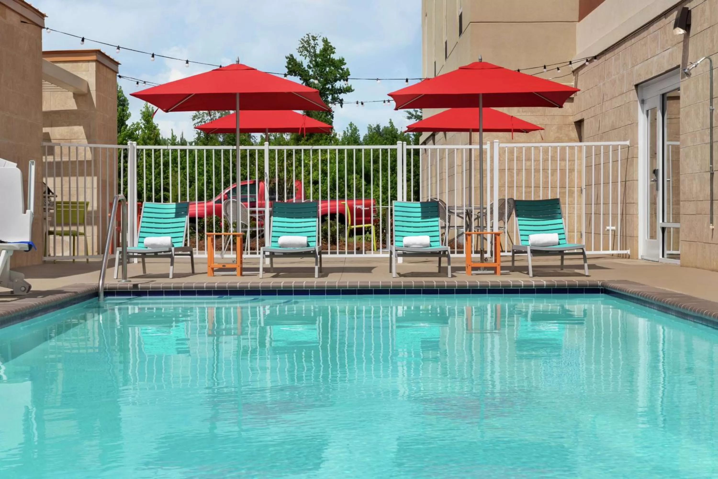 Pool view in Home2 Suites By Hilton Savannah Airport