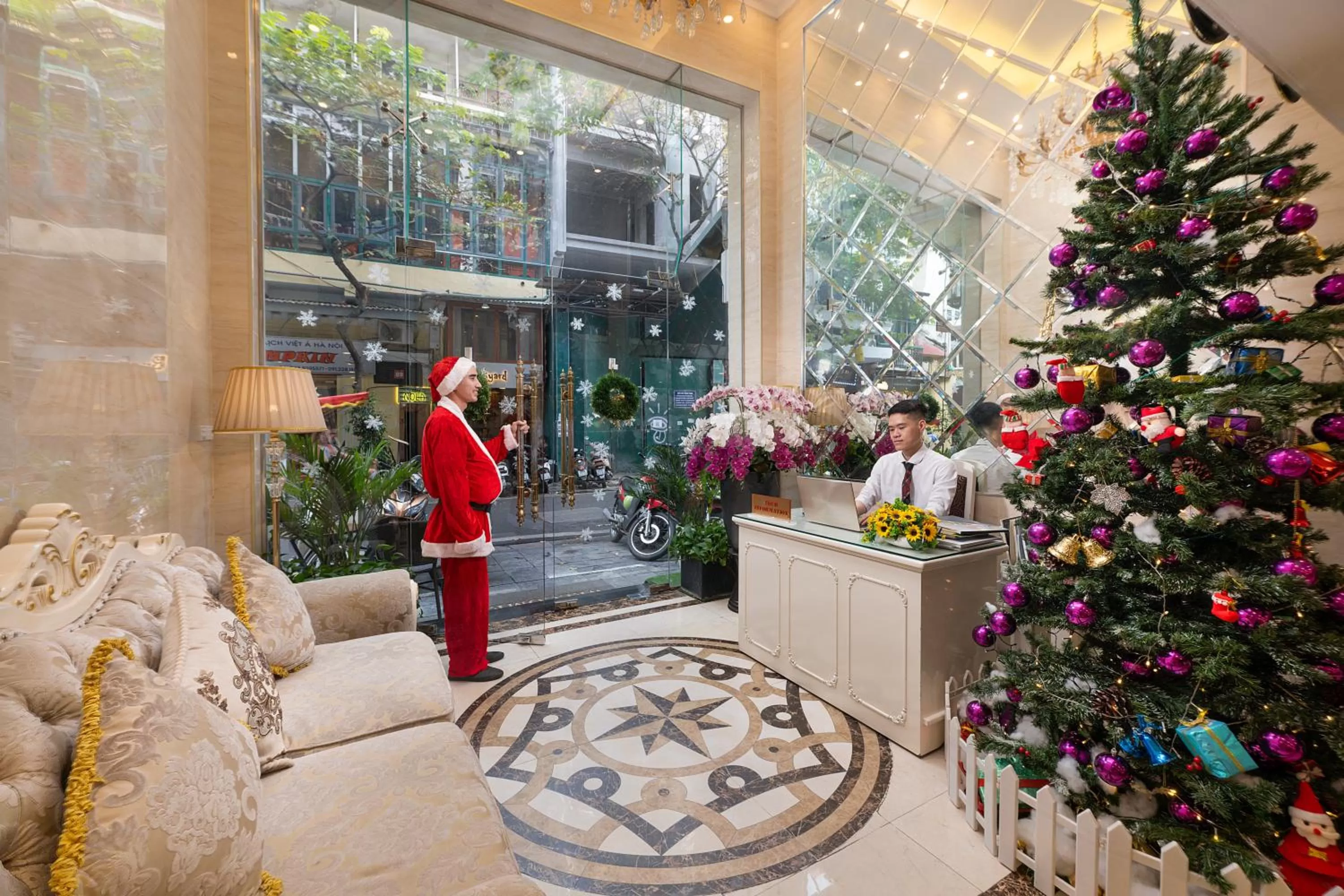 Lobby or reception in Hanoi Diamond King Hotel & Travel