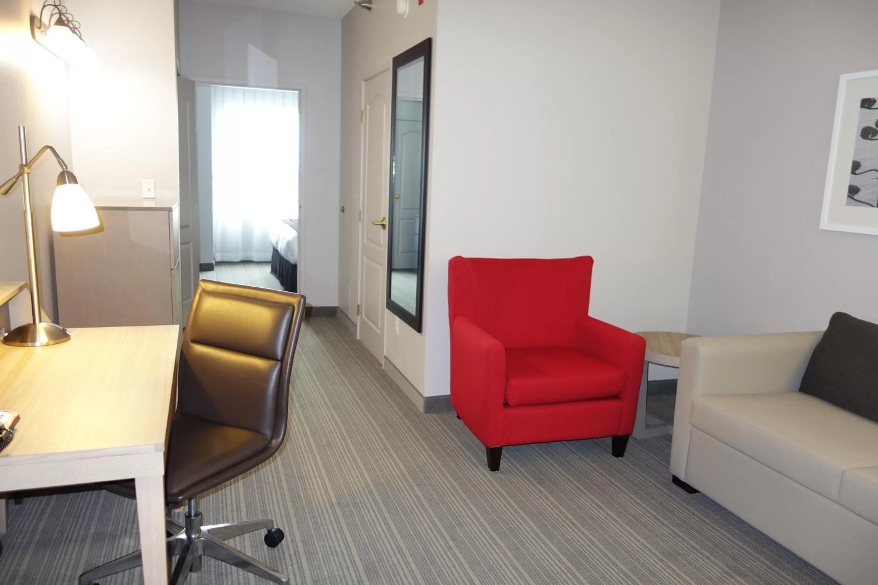 Photo of the whole room in Country Inn & Suites by Radisson, Coralville, IA