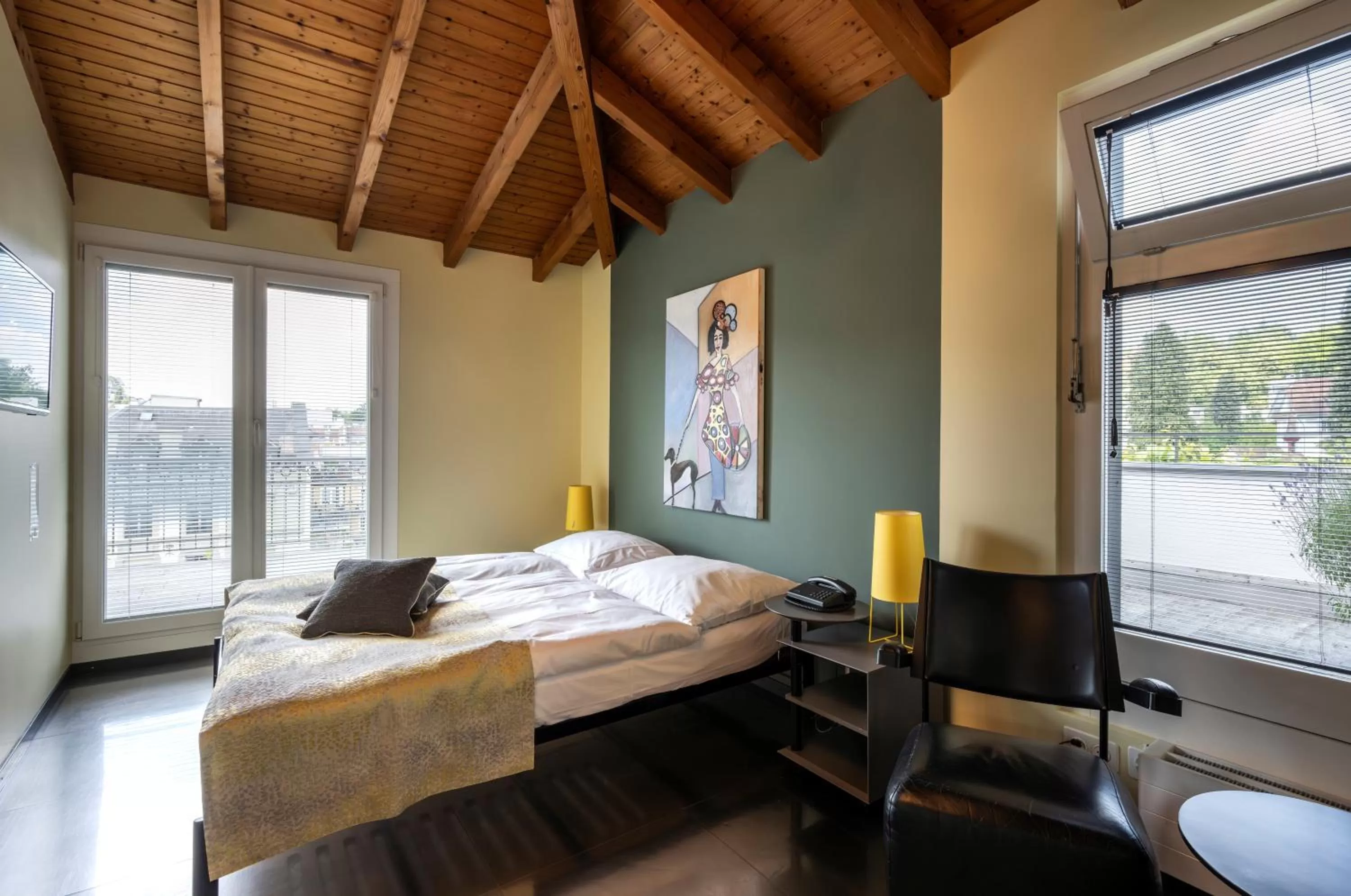 Bed in Hotel Rebstock