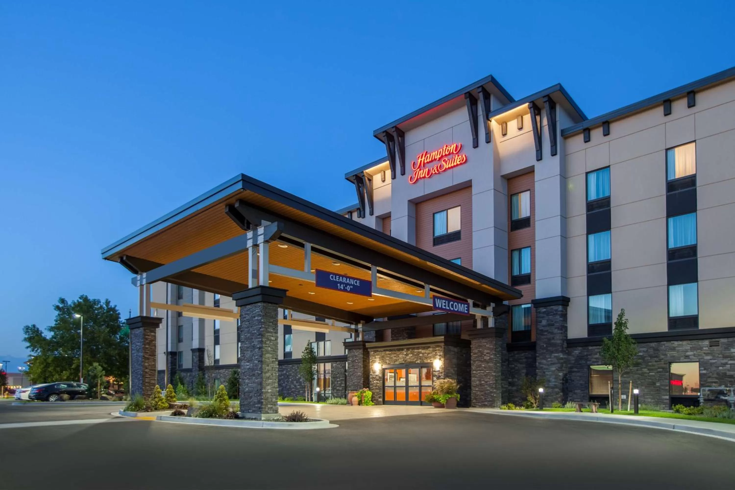 Property building in Hampton Inn & Suites Pasco/Tri-Cities, WA