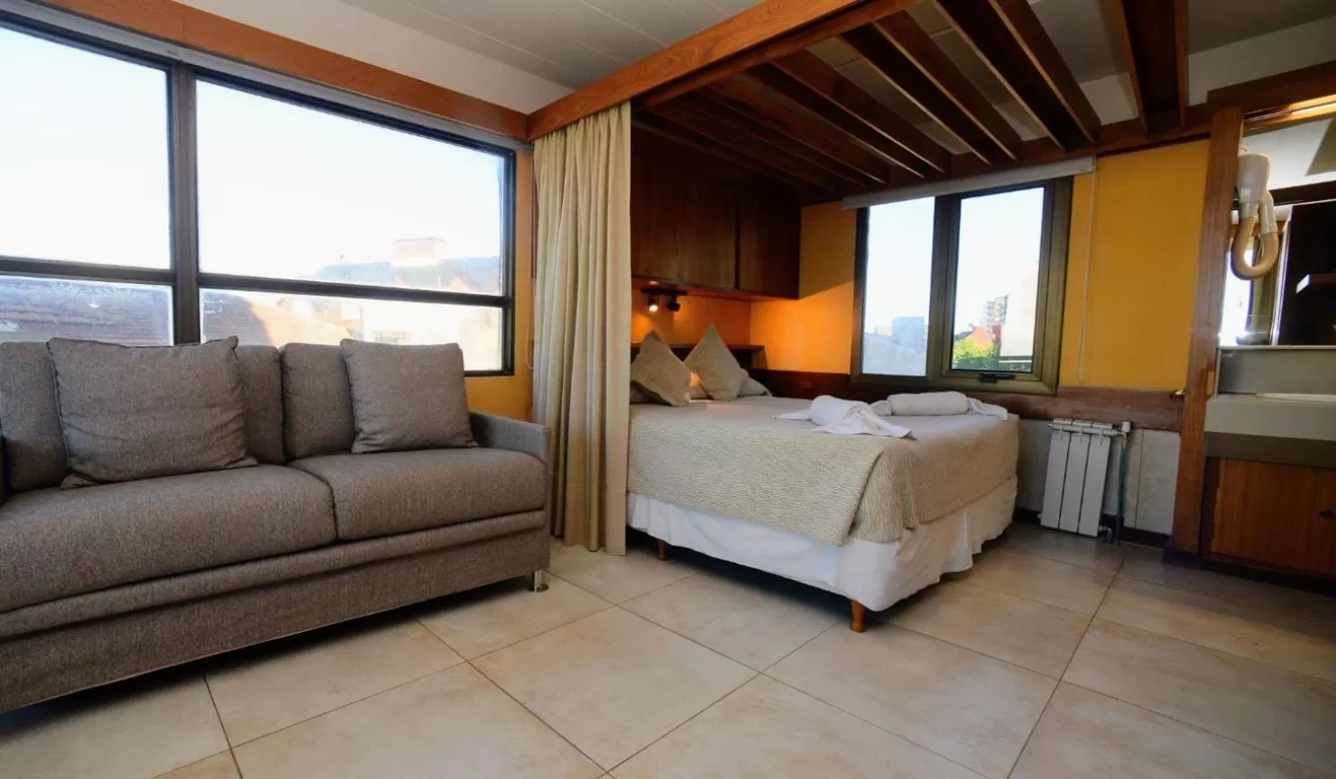 Bed in Hosteria Tequendama Classic & Resort