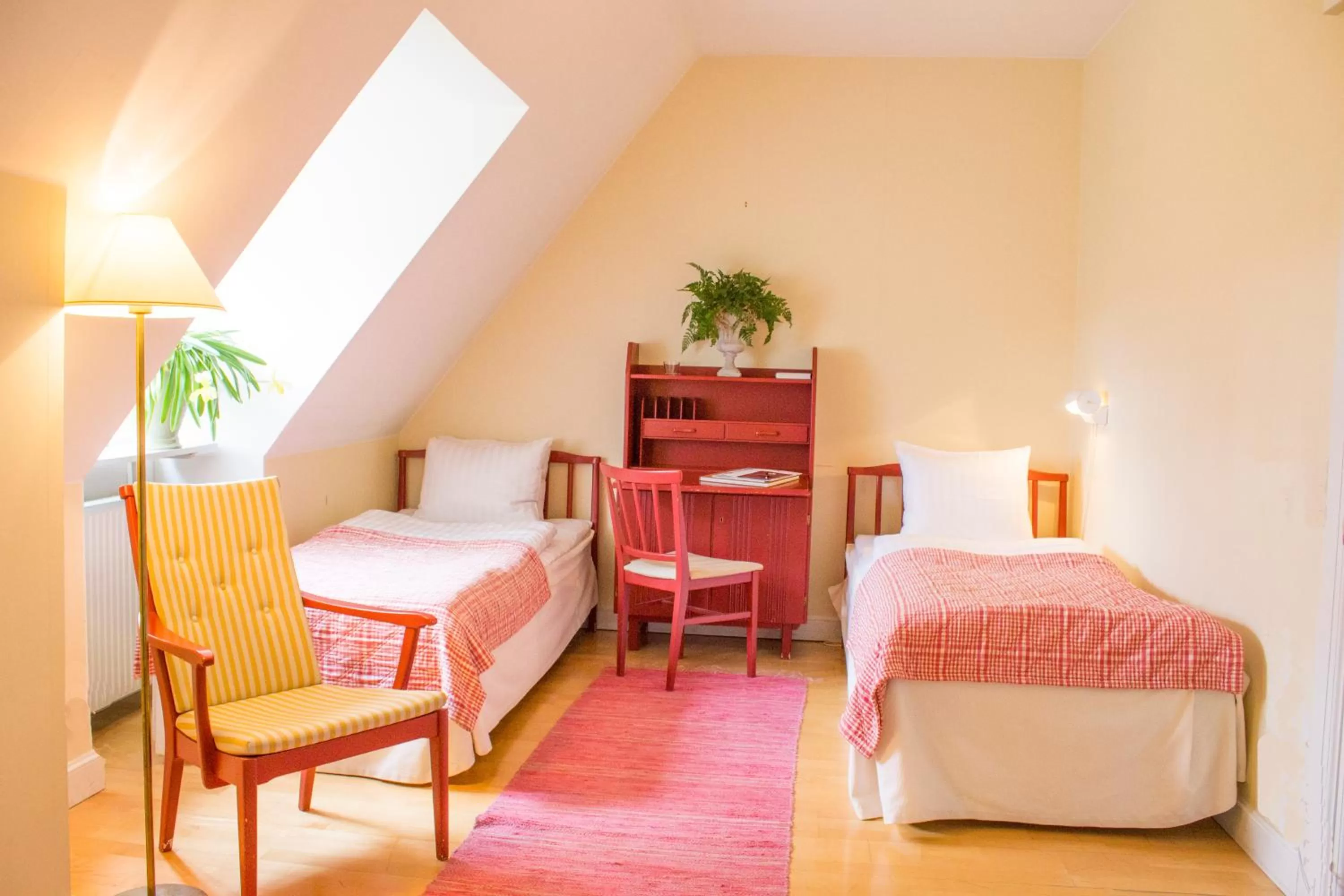 Photo of the whole room, Bed in Hesselby Slott