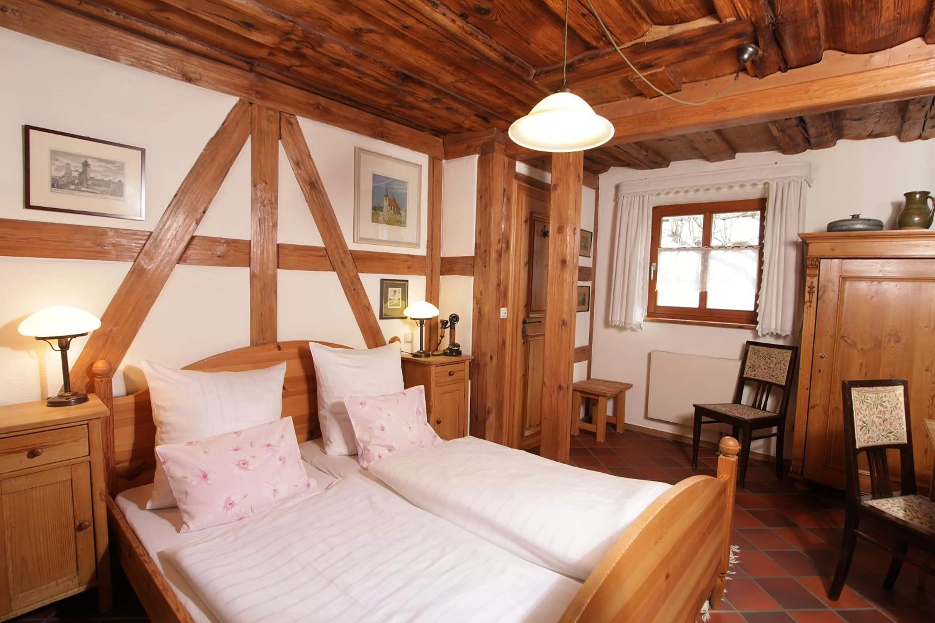 Bedroom, Bed in Hotel und Gasthof Ritter St. Georg
