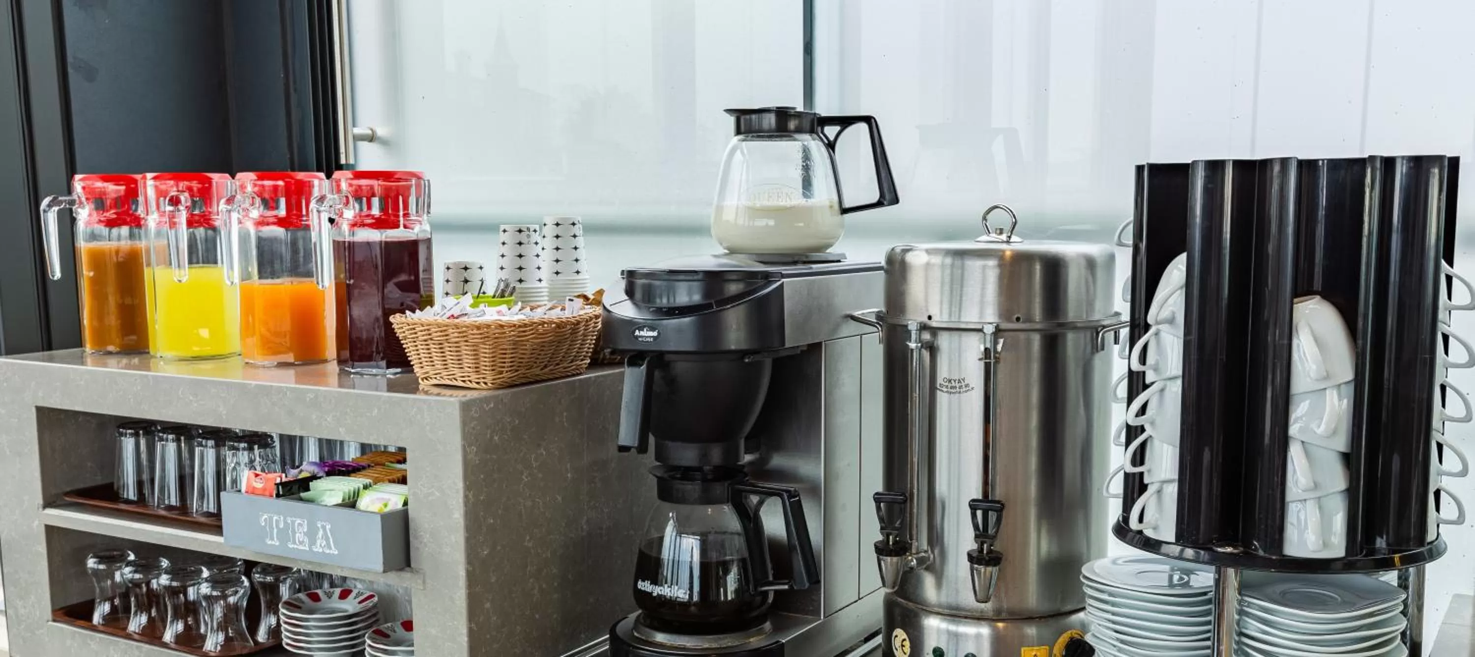 Buffet breakfast in Seraglio Hotel & Suites