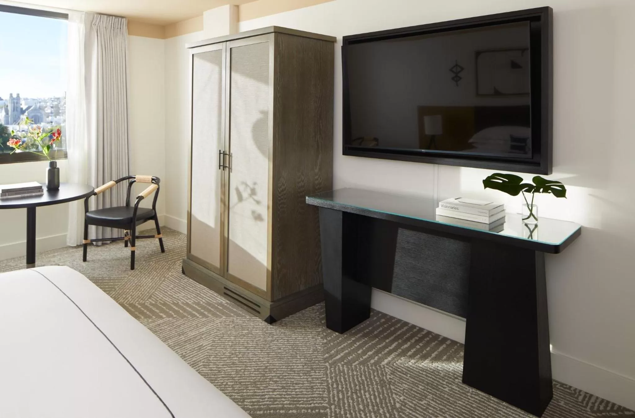 Photo of the whole room, Bed in Kimpton Hotel Enso by IHG