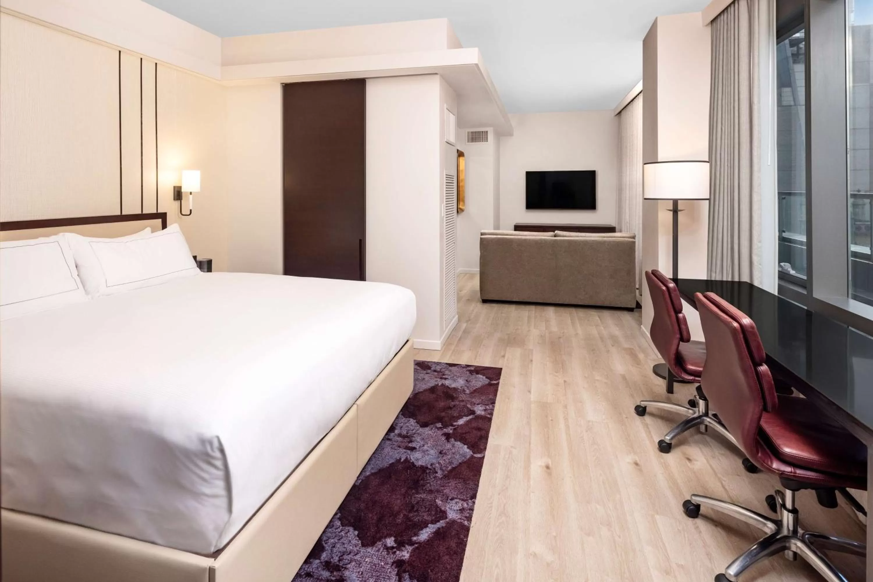 Bedroom, Bed in Hilton Club West 57th Street New York