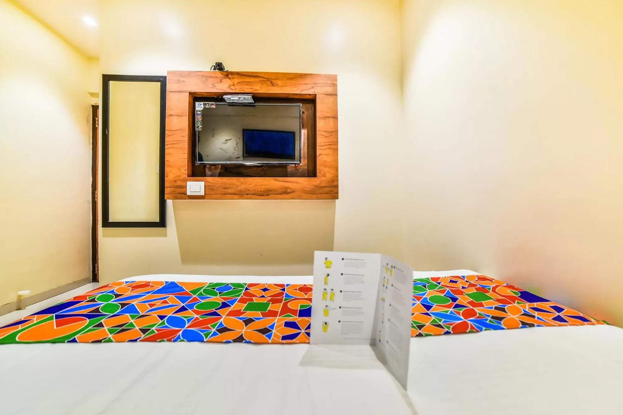 Bedroom, Bed in Via Deluxe Comfort - Nr Kokilaben Hospital