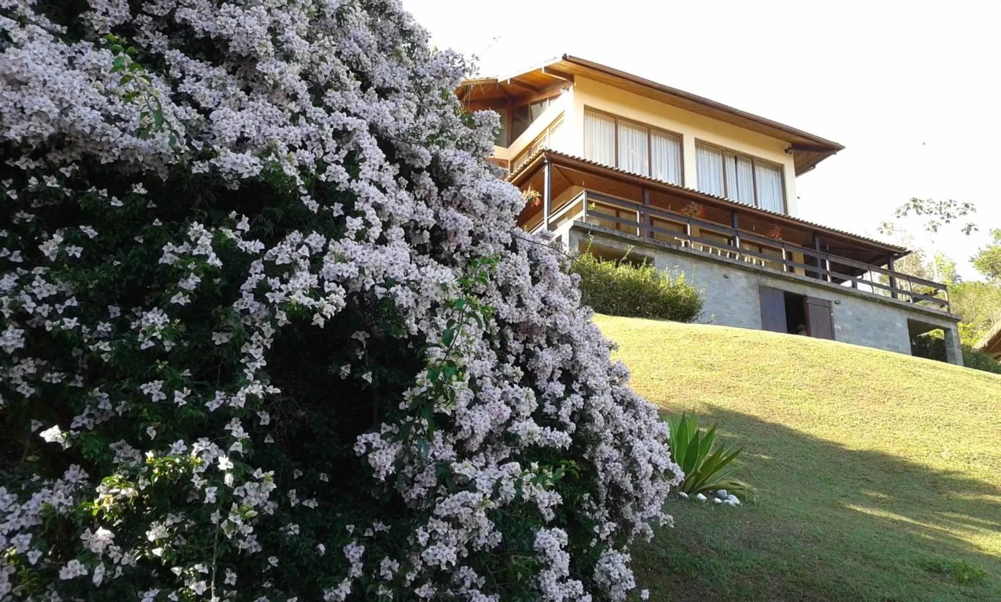 Pousada R.N.C. Nosso Paraíso