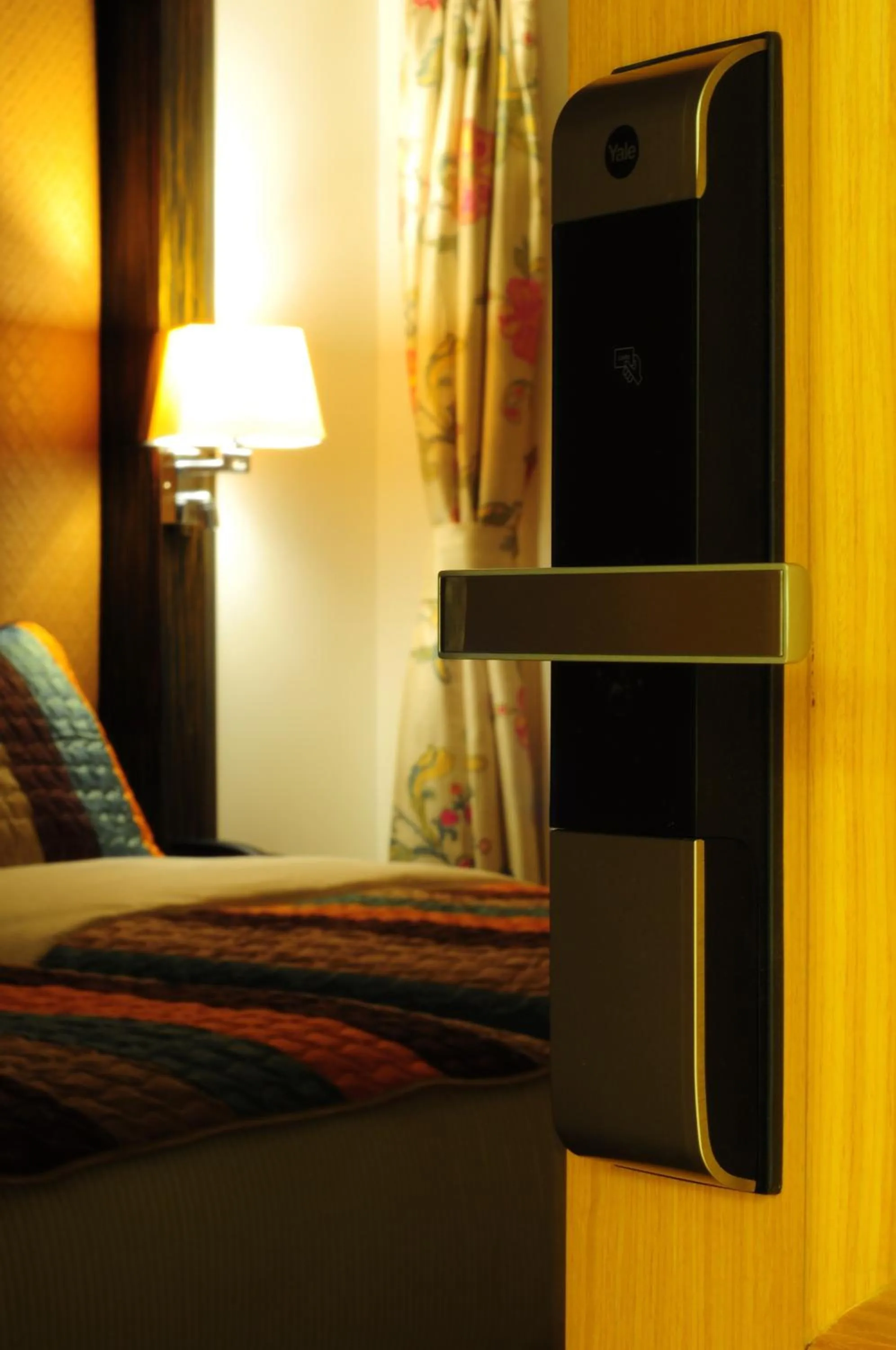 Bed in Ottopera Hotel