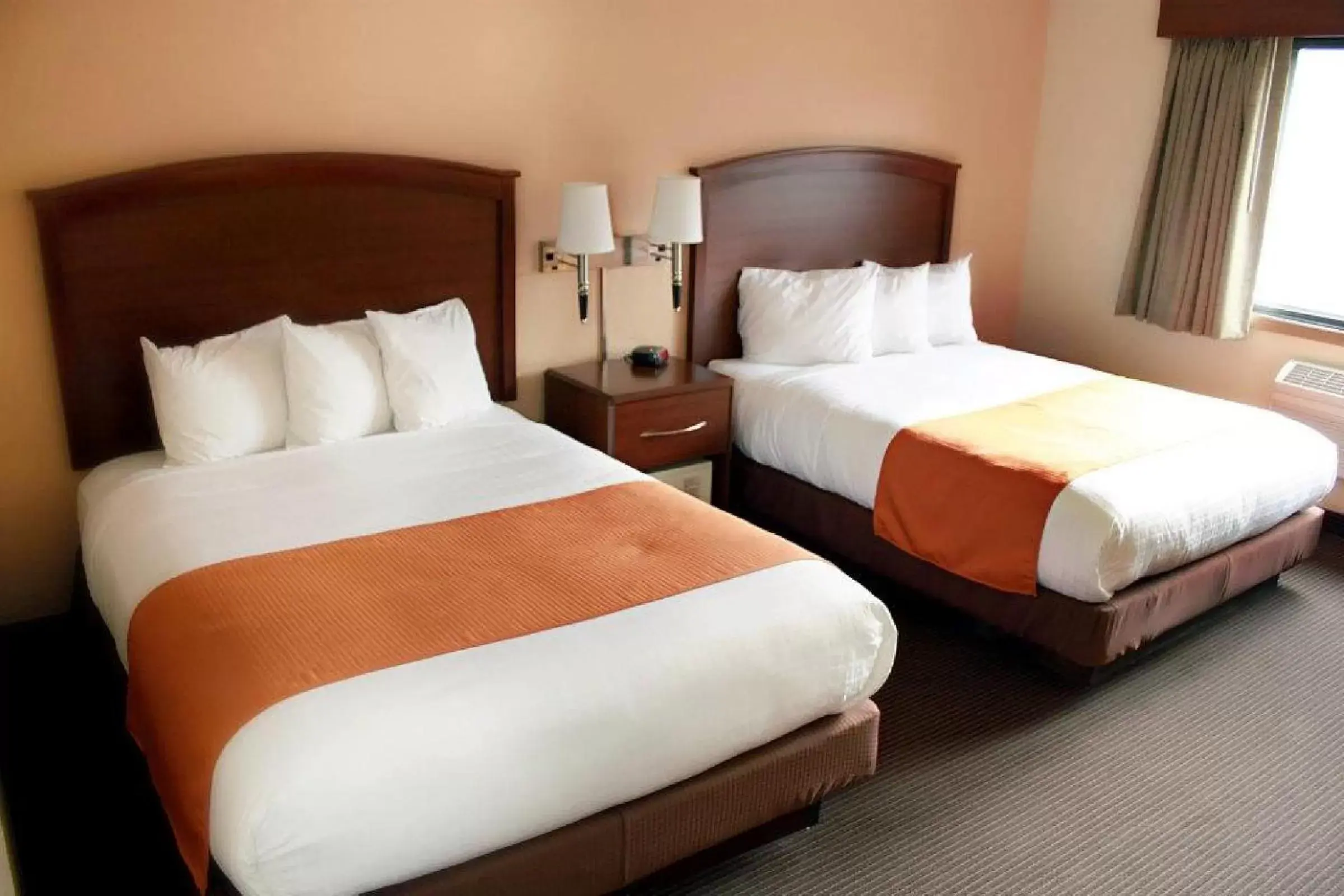 Queen Room with Two Queen Beds - Non-Smoking in AmericInn by Wyndham Fargo West Acres Queen Room with Two Queen Beds - Non-Smoking in AmericInn by Wyndham Fargo West Acres