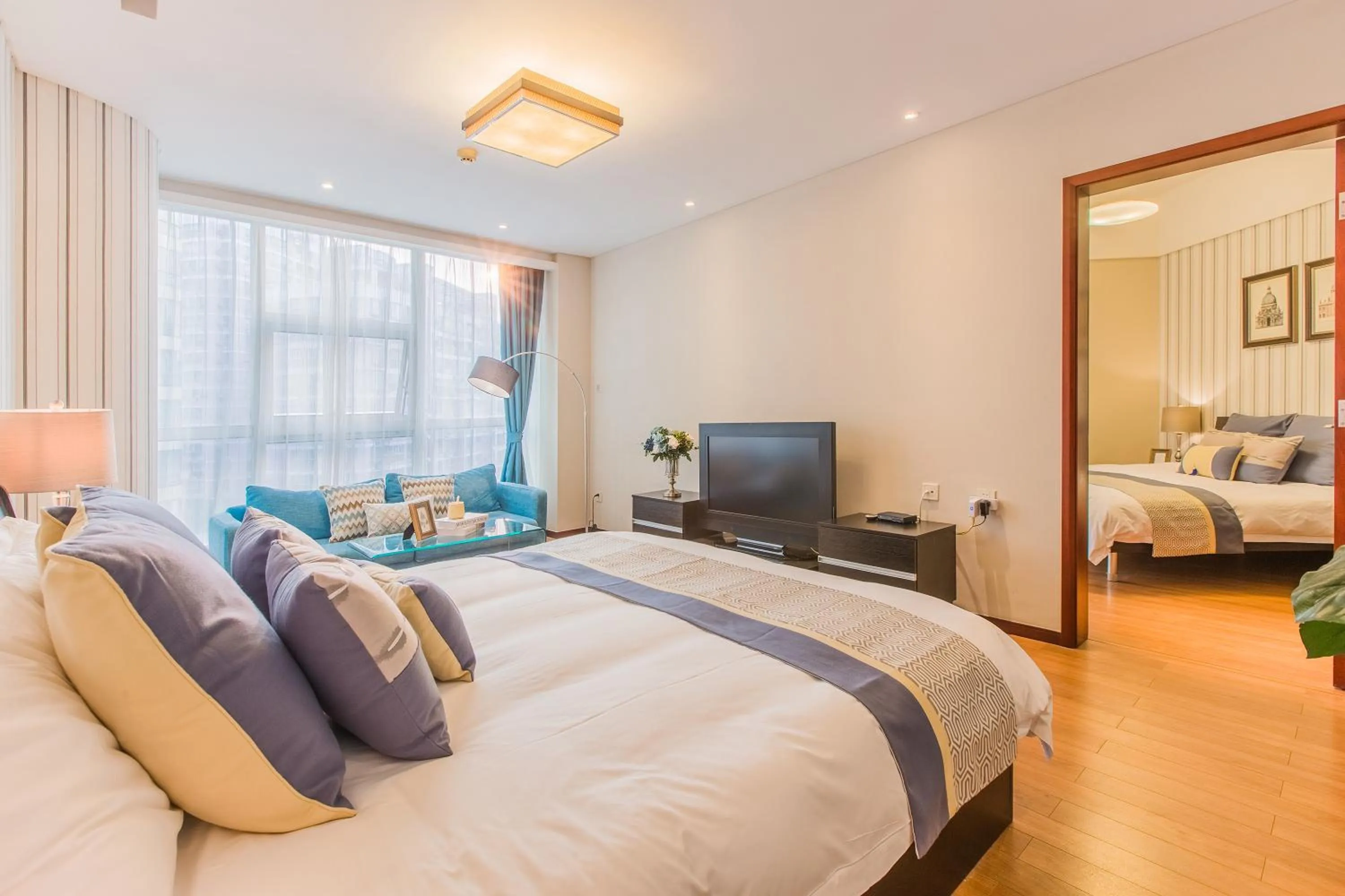 Bed in Westlake 7 Service Apartment