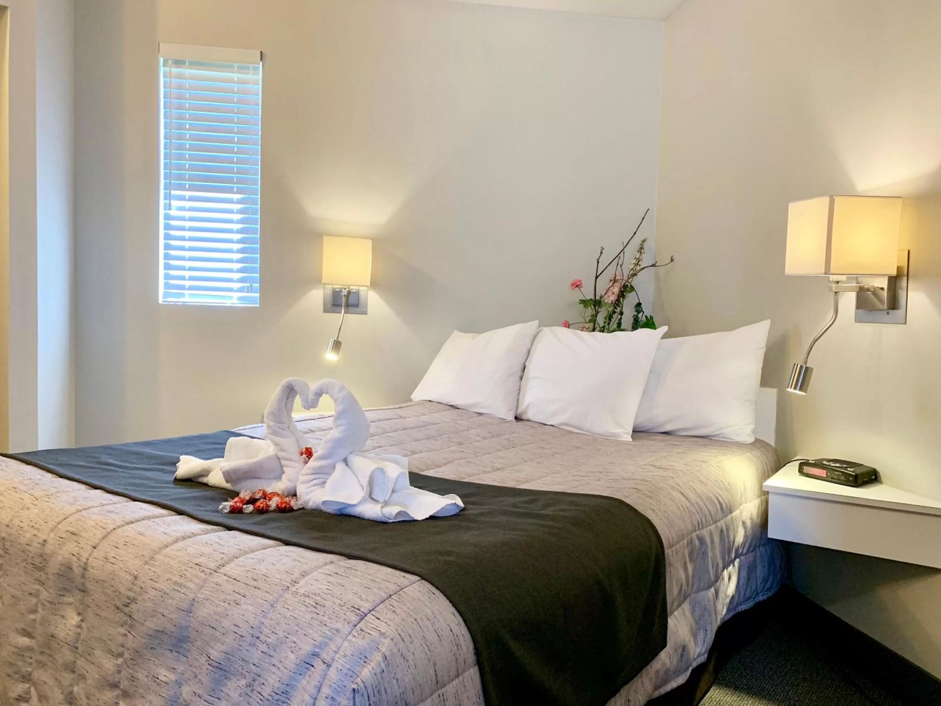 Queen Suite in Motel Invitation