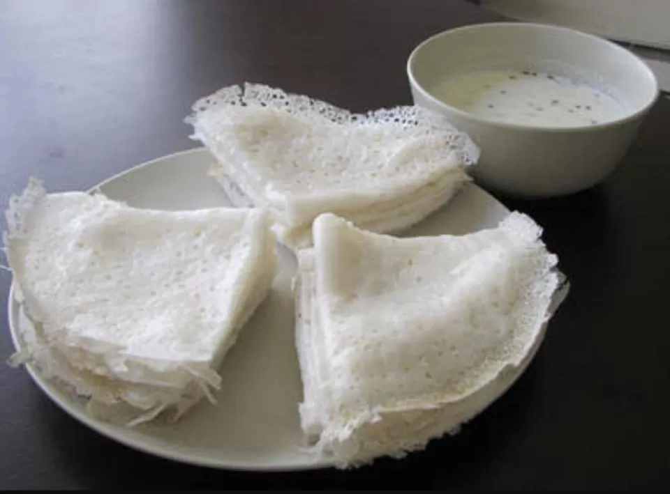 Food and drinks in Hotel Ashlesh Manipal