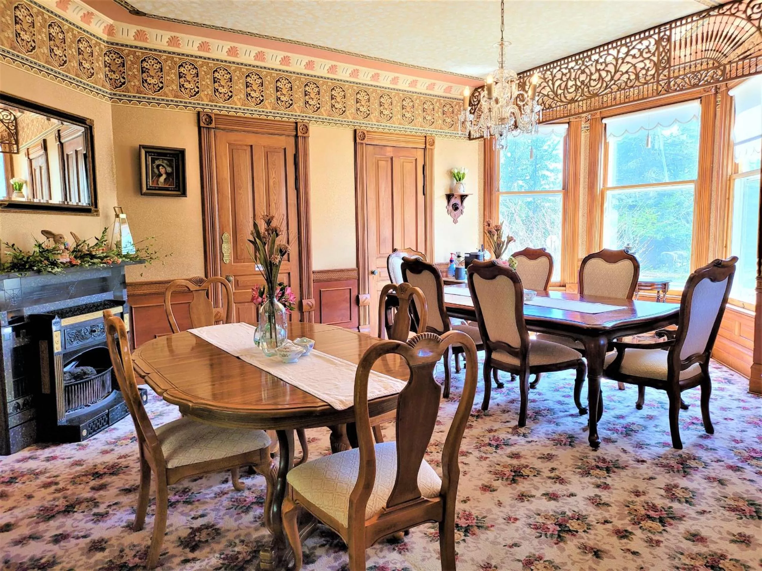 Dining area, Restaurant/Places to Eat in Grand Victorian B&B Inn