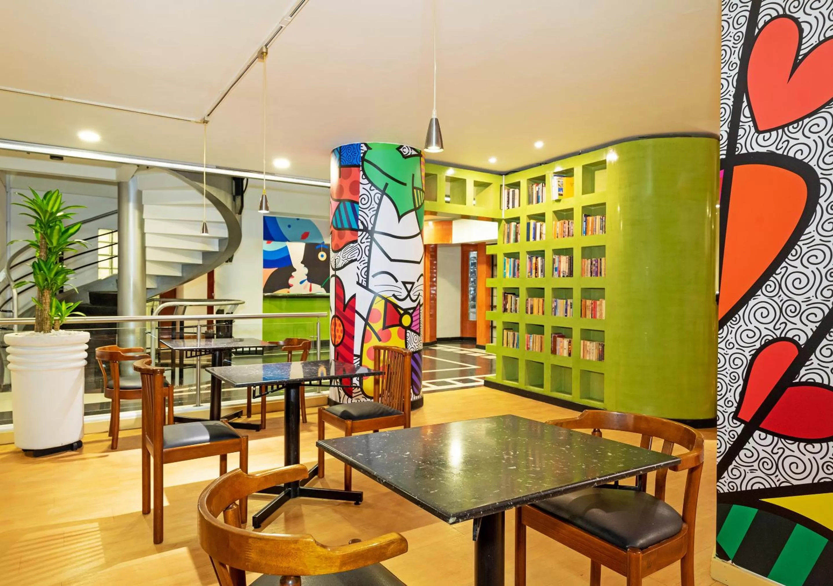 Restaurant/places to eat in GIO Suites Parque 93 Bogotá