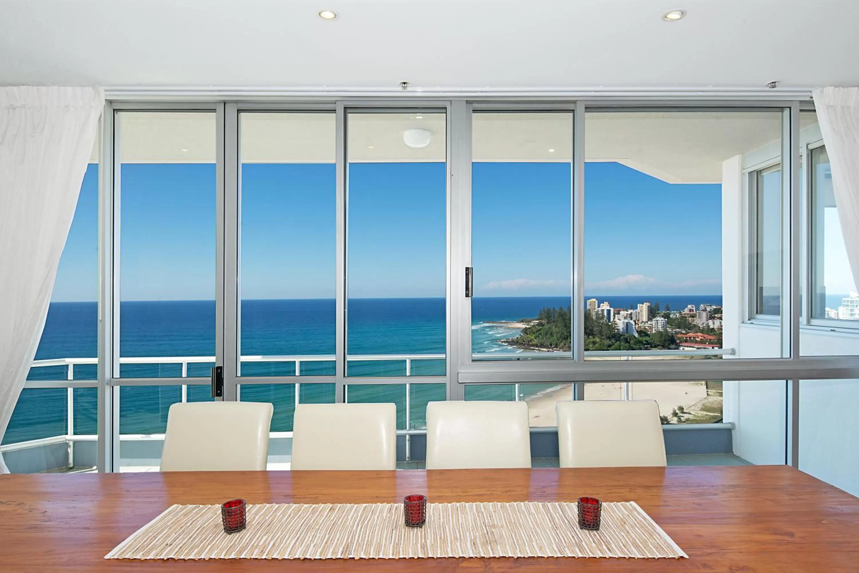 Dining area in ULTIQA Points North