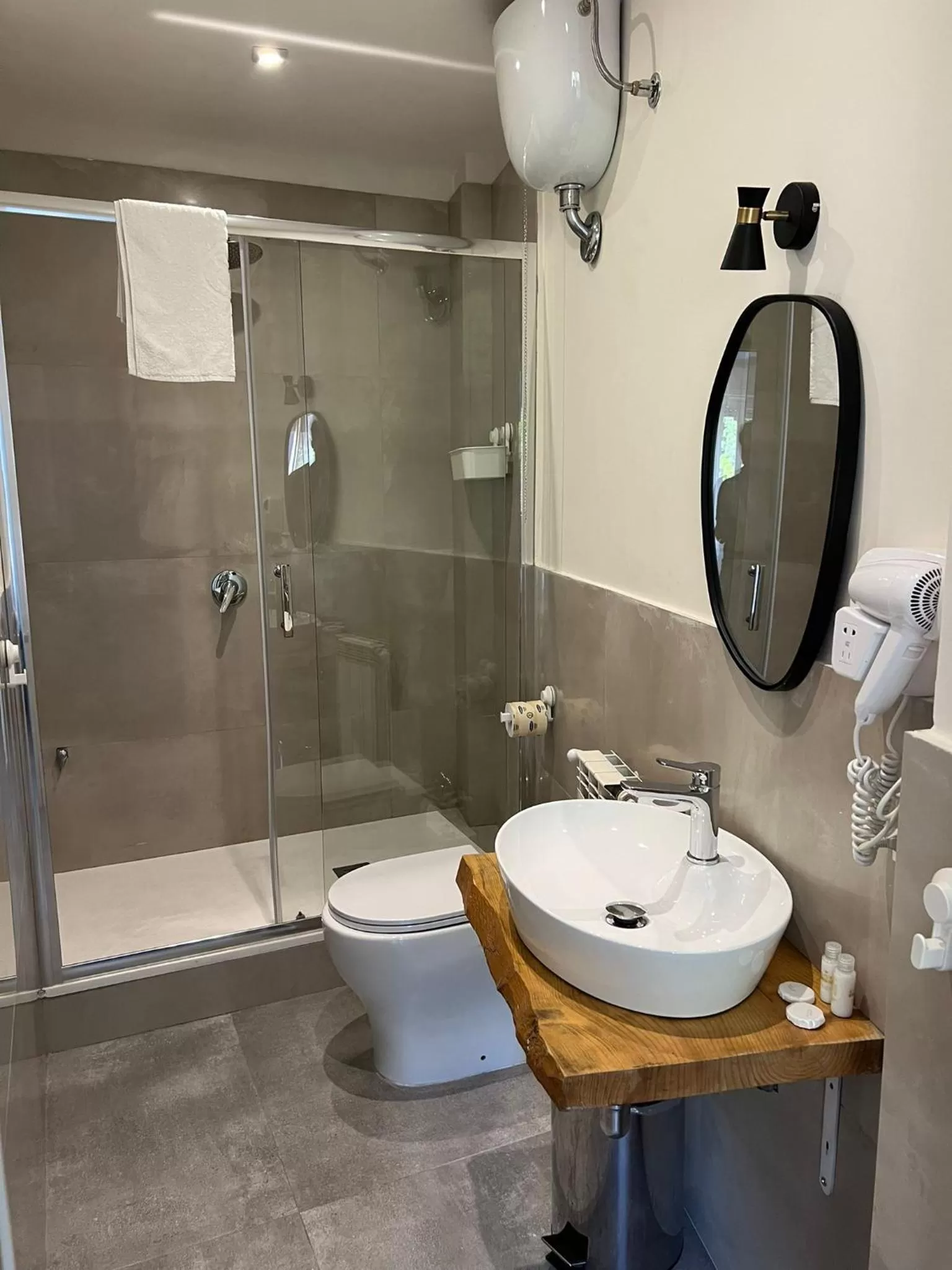 Bathroom in Dante284 Suites&Rooms