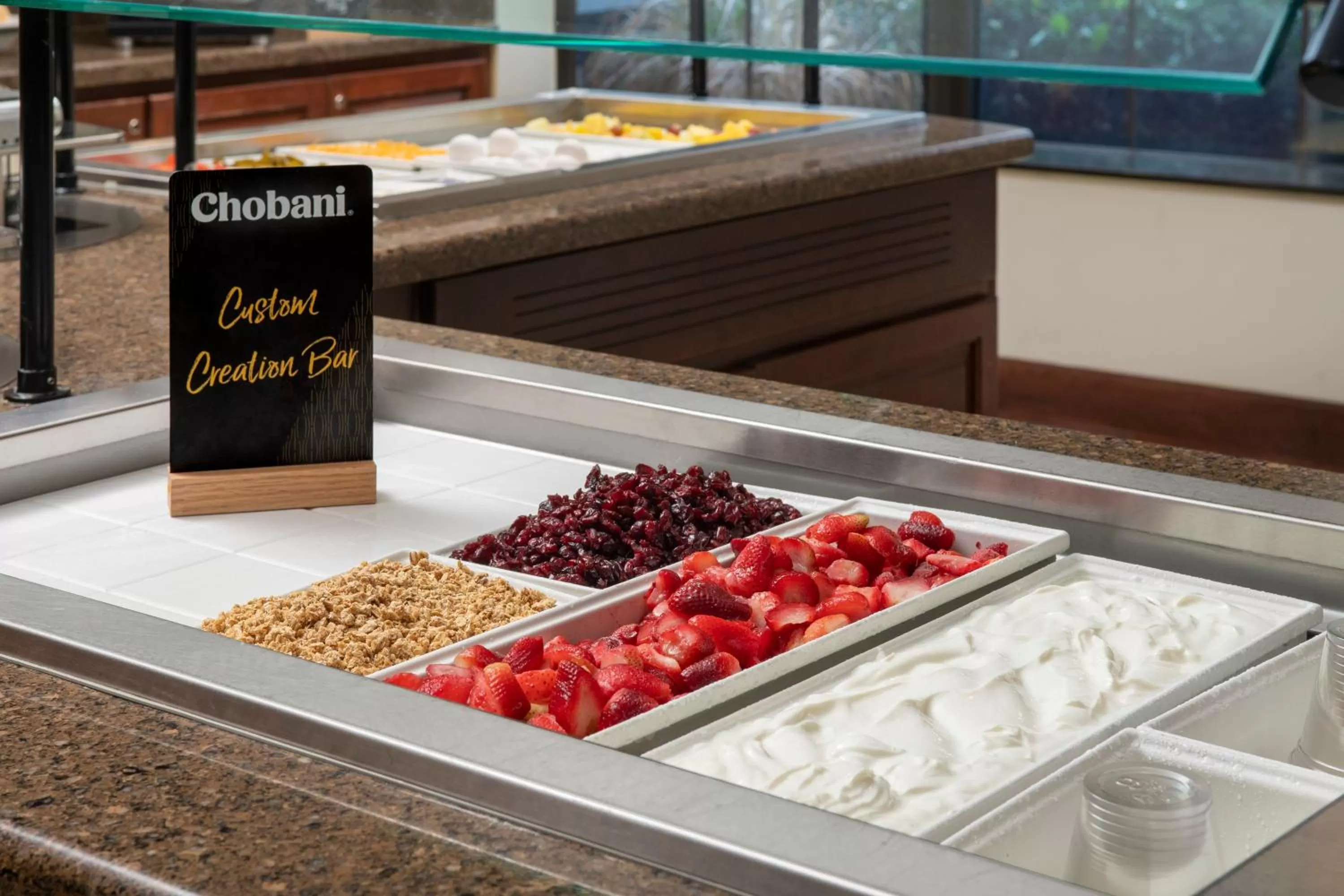 Restaurant/places to eat in Staybridge Suites Columbia by IHG