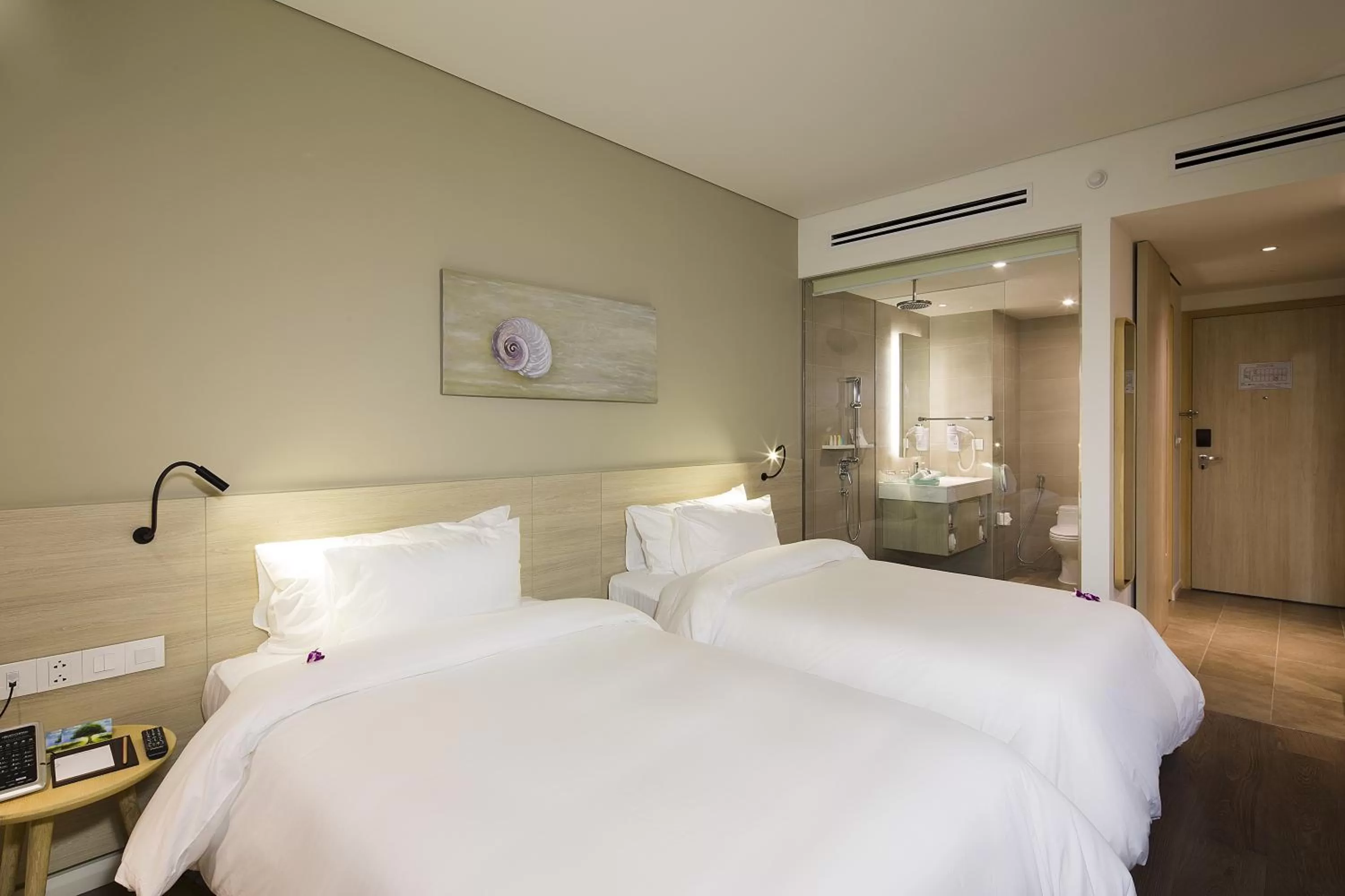 Toilet, Bed in Liberty Central Nha Trang Hotel