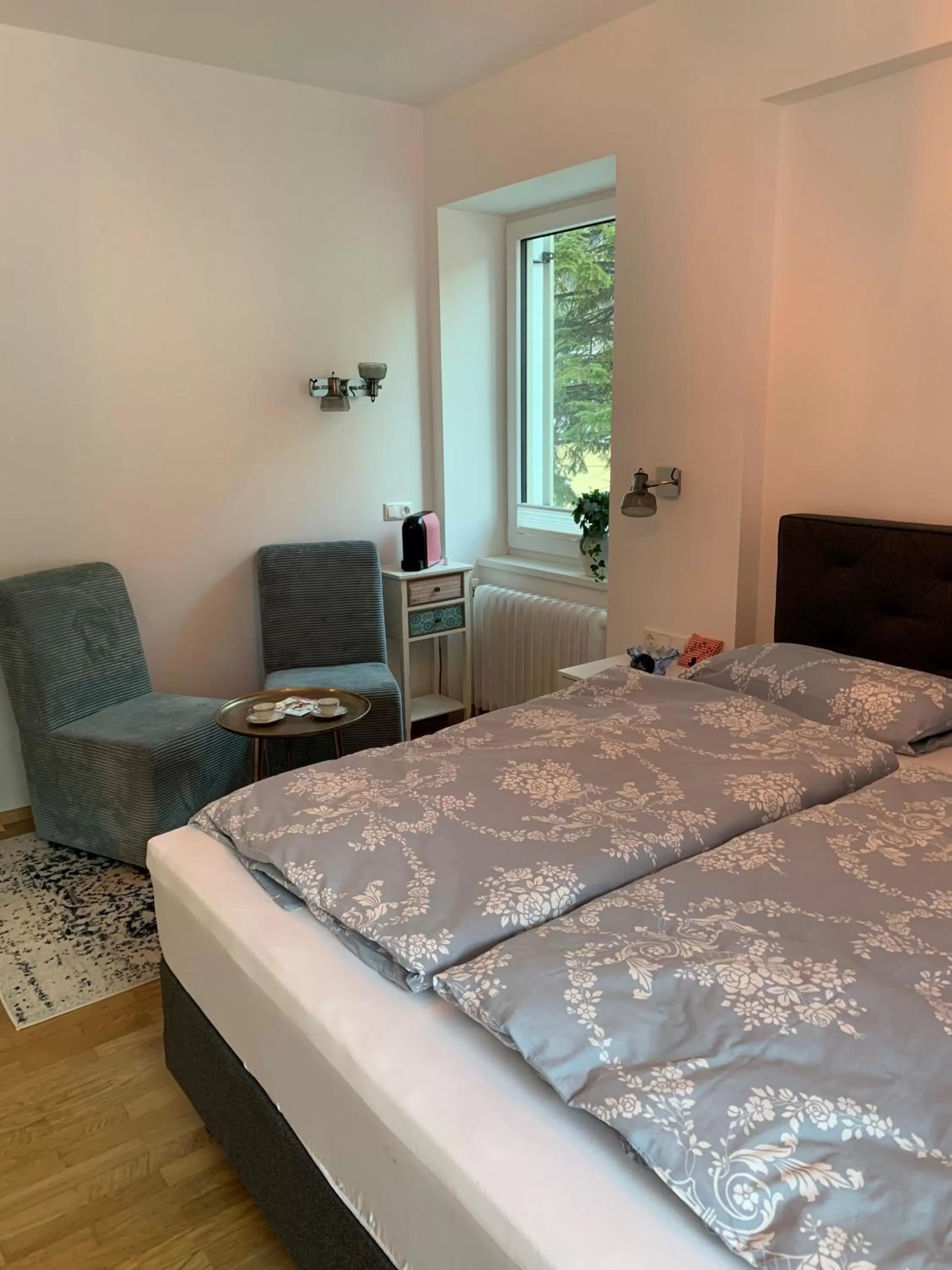 Photo of the whole room, Bed in Nefer, Haus