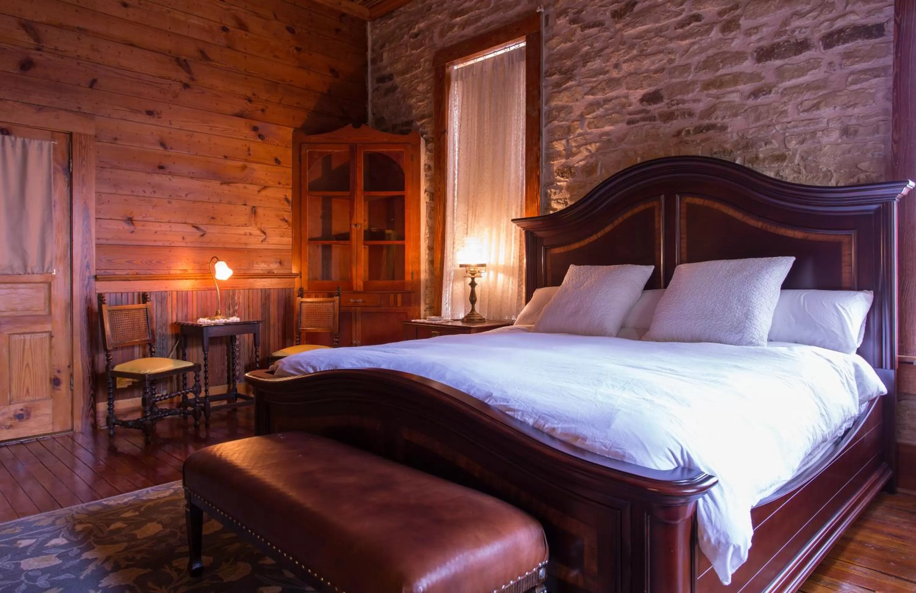 Bedroom in Upstairs Inn