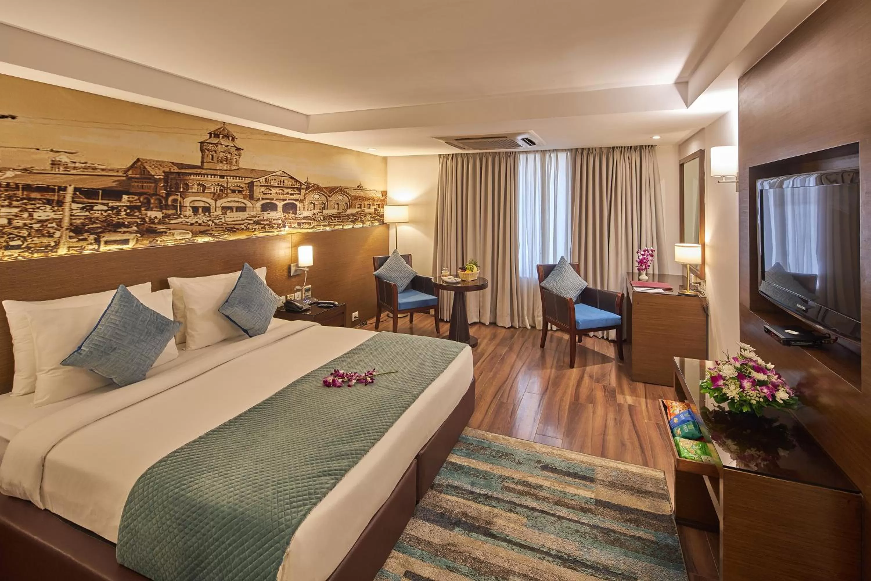 Photo of the whole room, Bed in Royal Orchid Central Grazia, Navi Mumbai