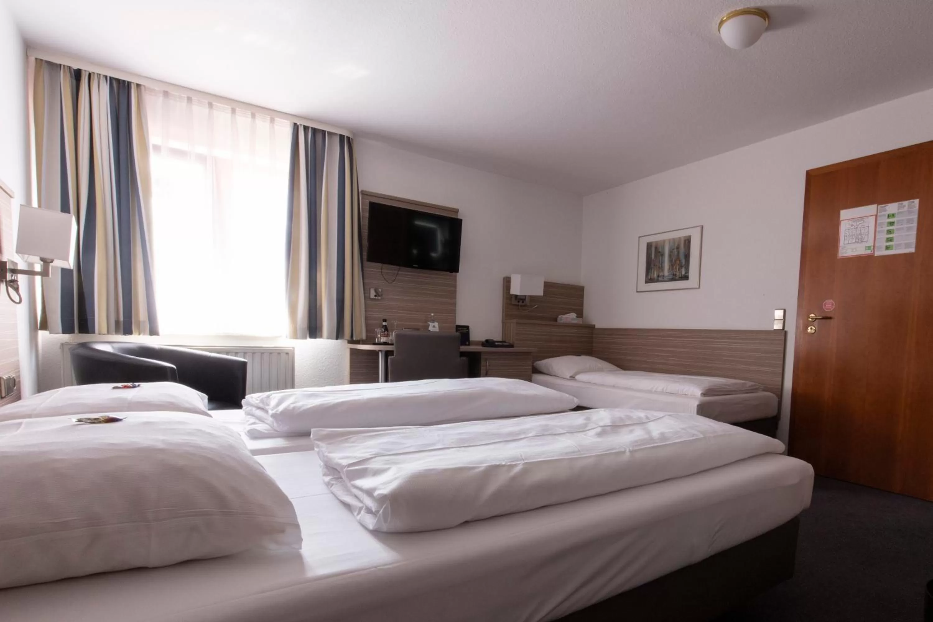 Photo of the whole room, Bed in Hotel Bär