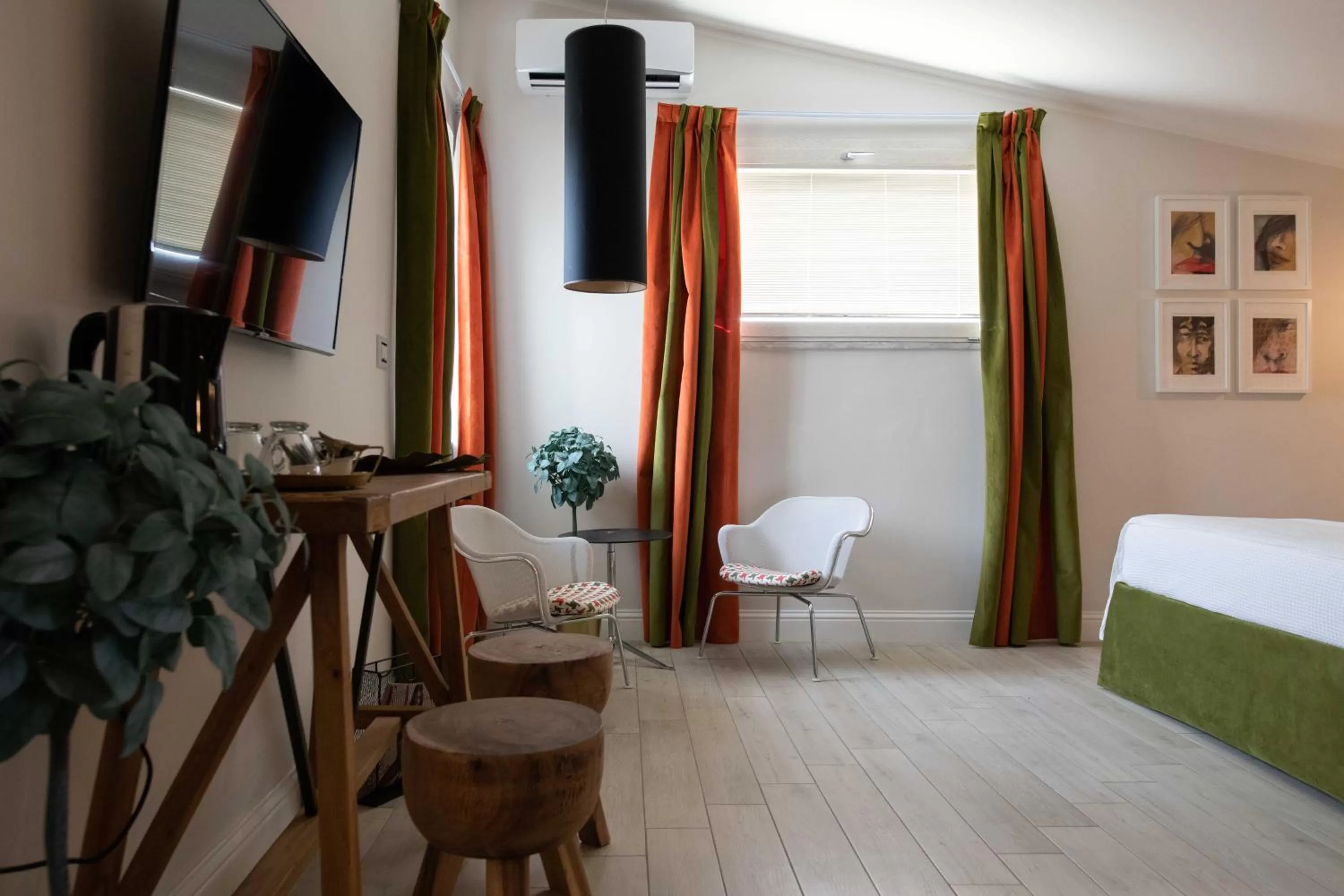 Seating area, Bed in Welchome Charming House