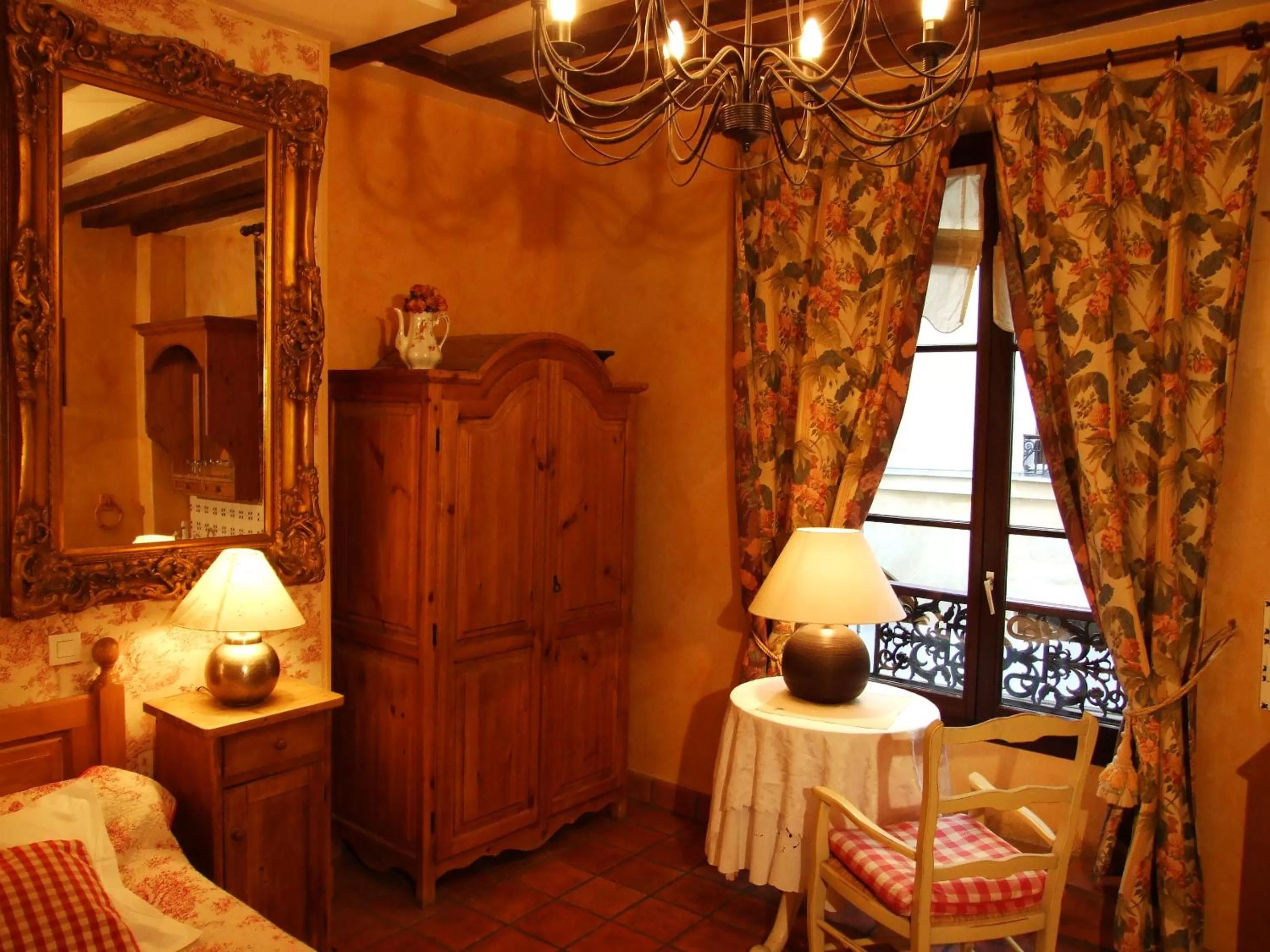 Bedroom, Bed in Hotel de Nesle