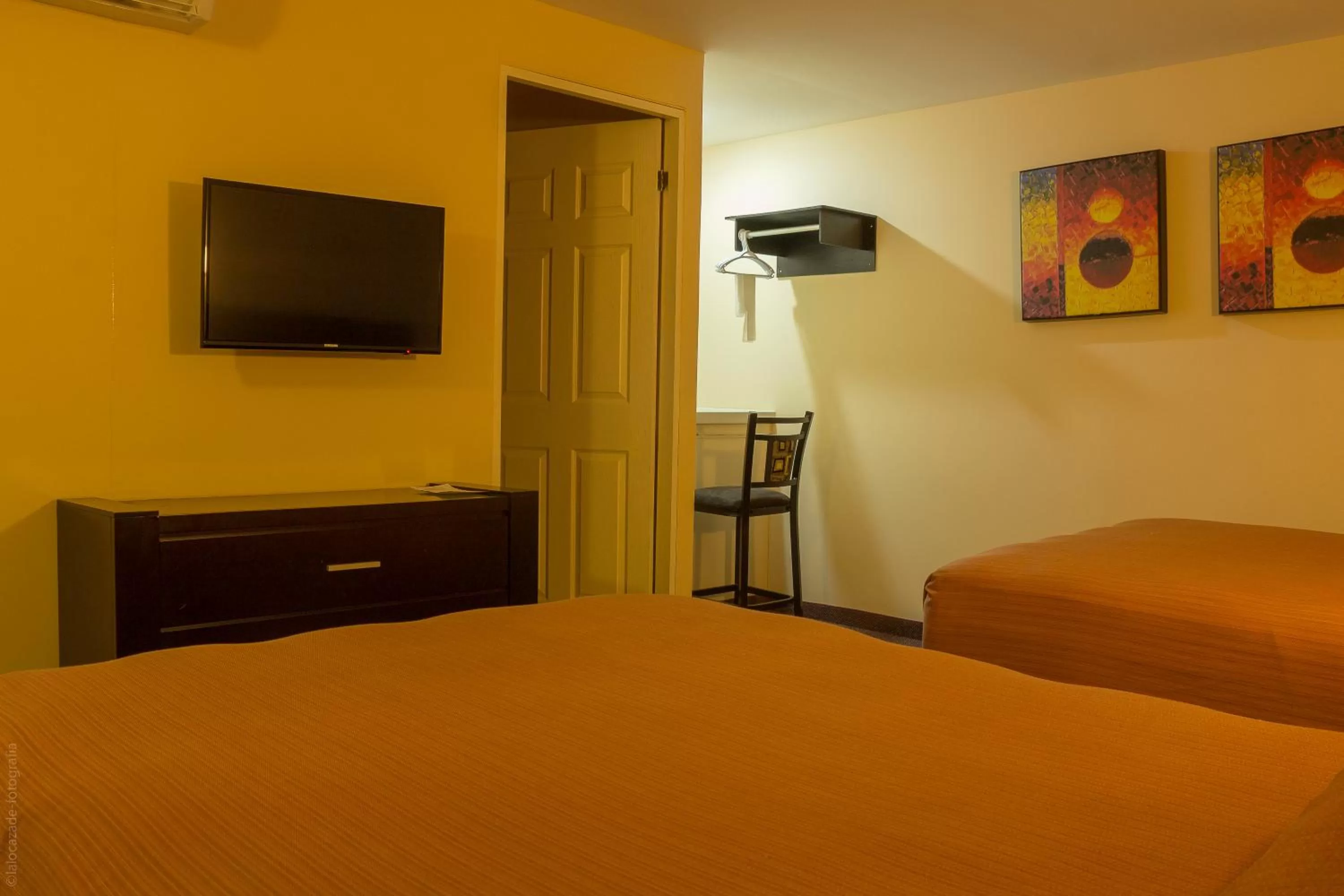 Photo of the whole room, Bed in BONITTO INN® Tampico Aeropuerto
