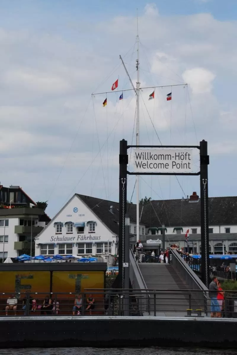 Property building in Hotel Diamant