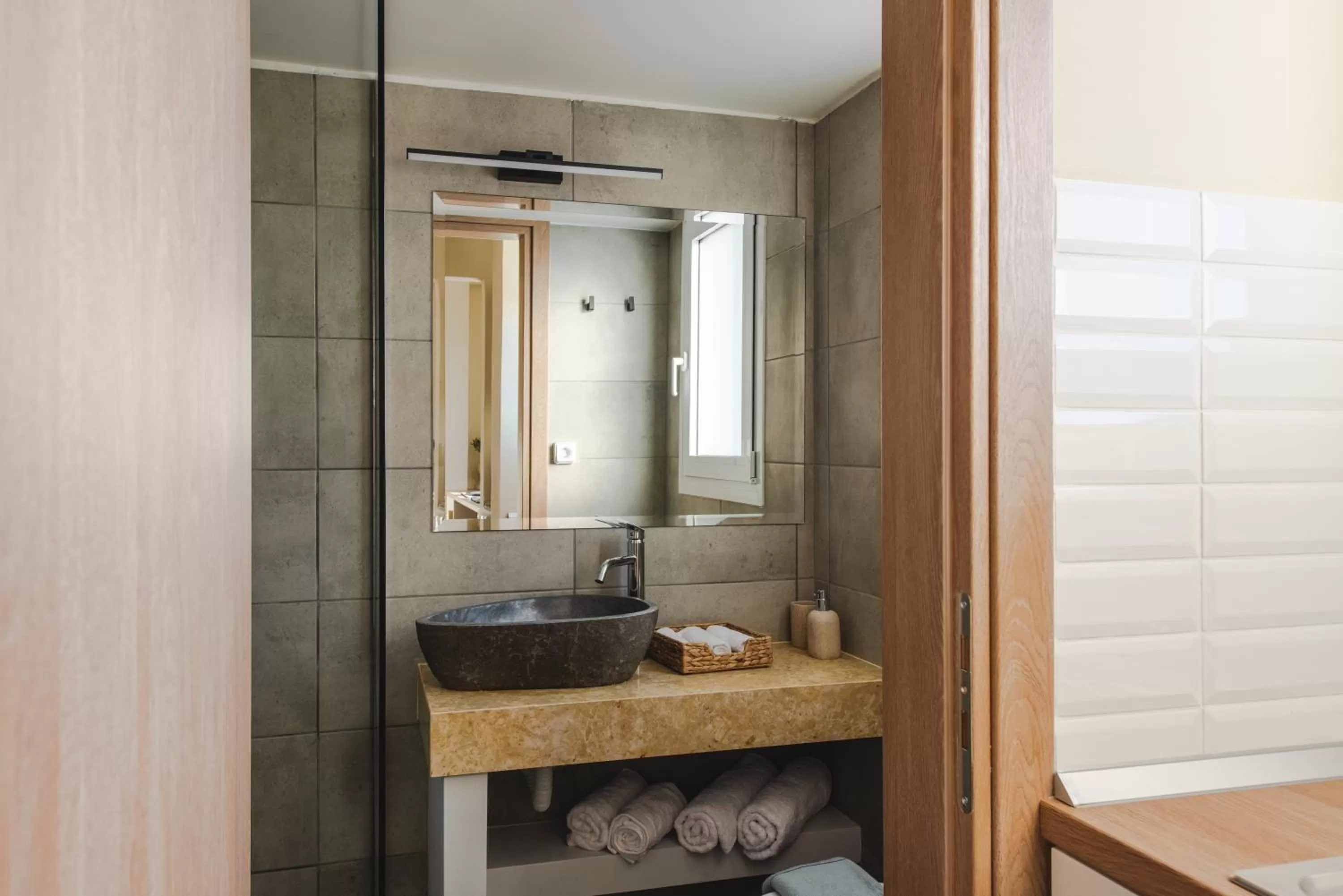 Living Stone Aparthotel