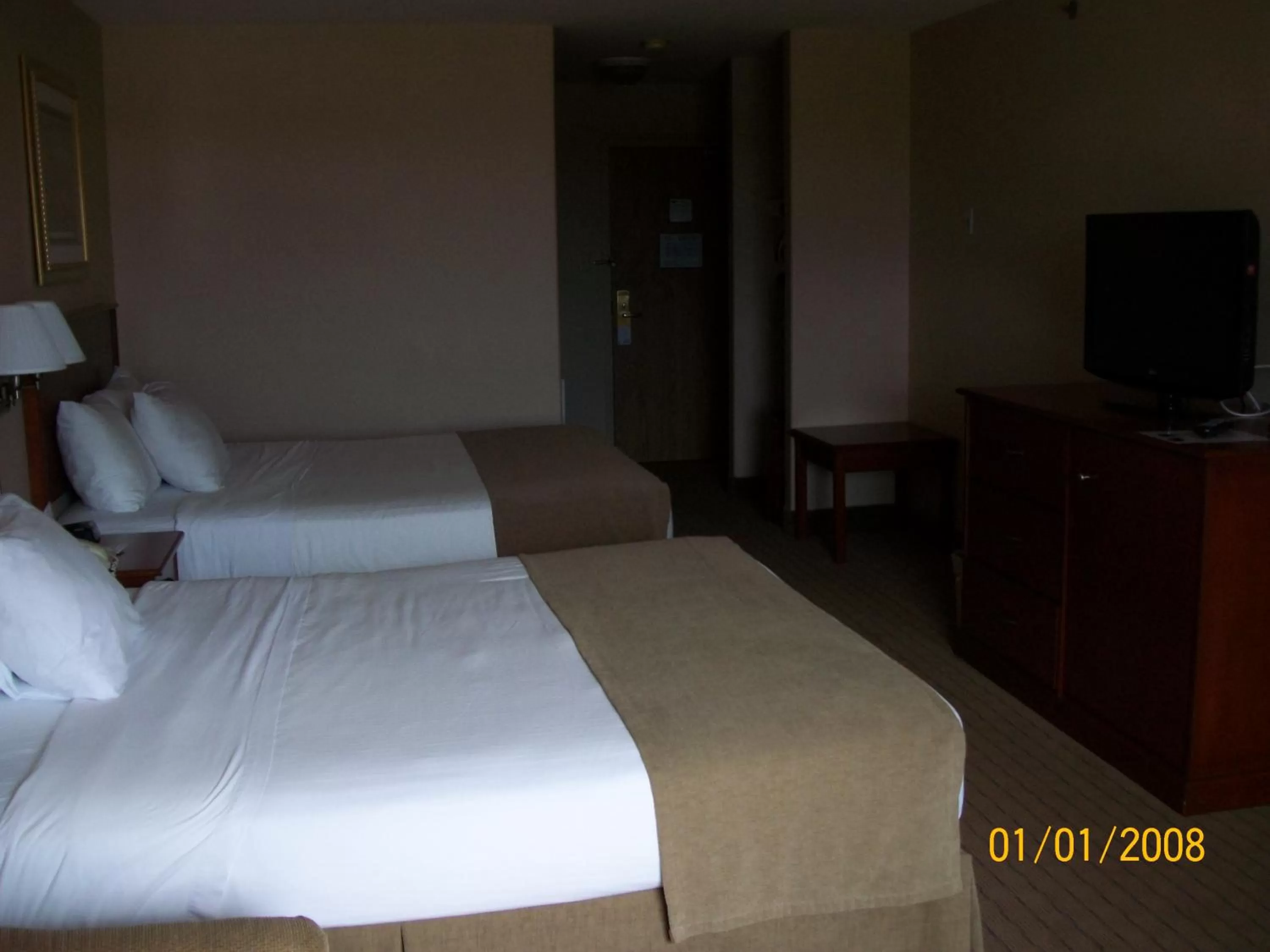 Bed in Days Inn by Wyndham Moose Jaw