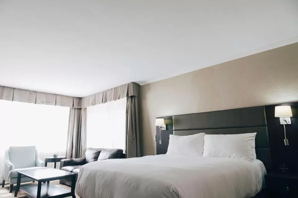 Bedroom, Bed in The Hotel on Pownal