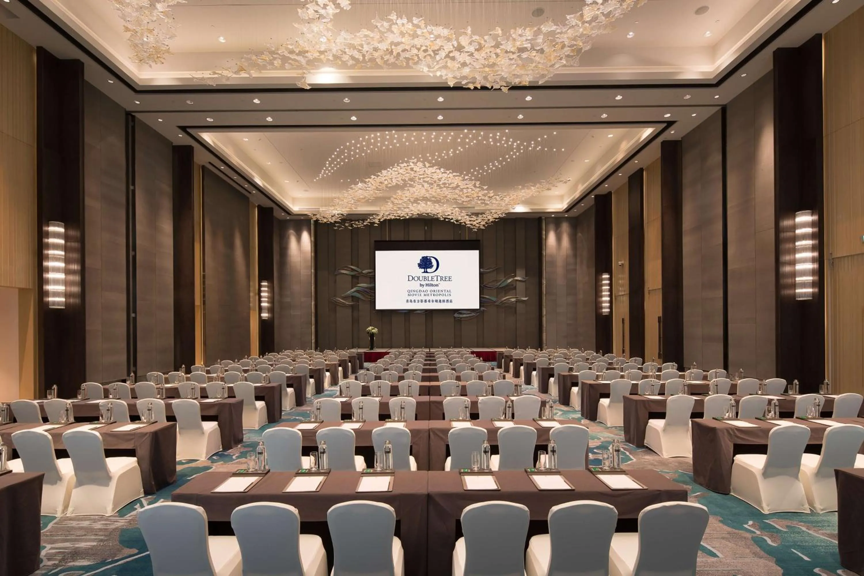 Meeting/conference room in Doubletree By Hilton Qingdao Oriental Movie Metropolis
