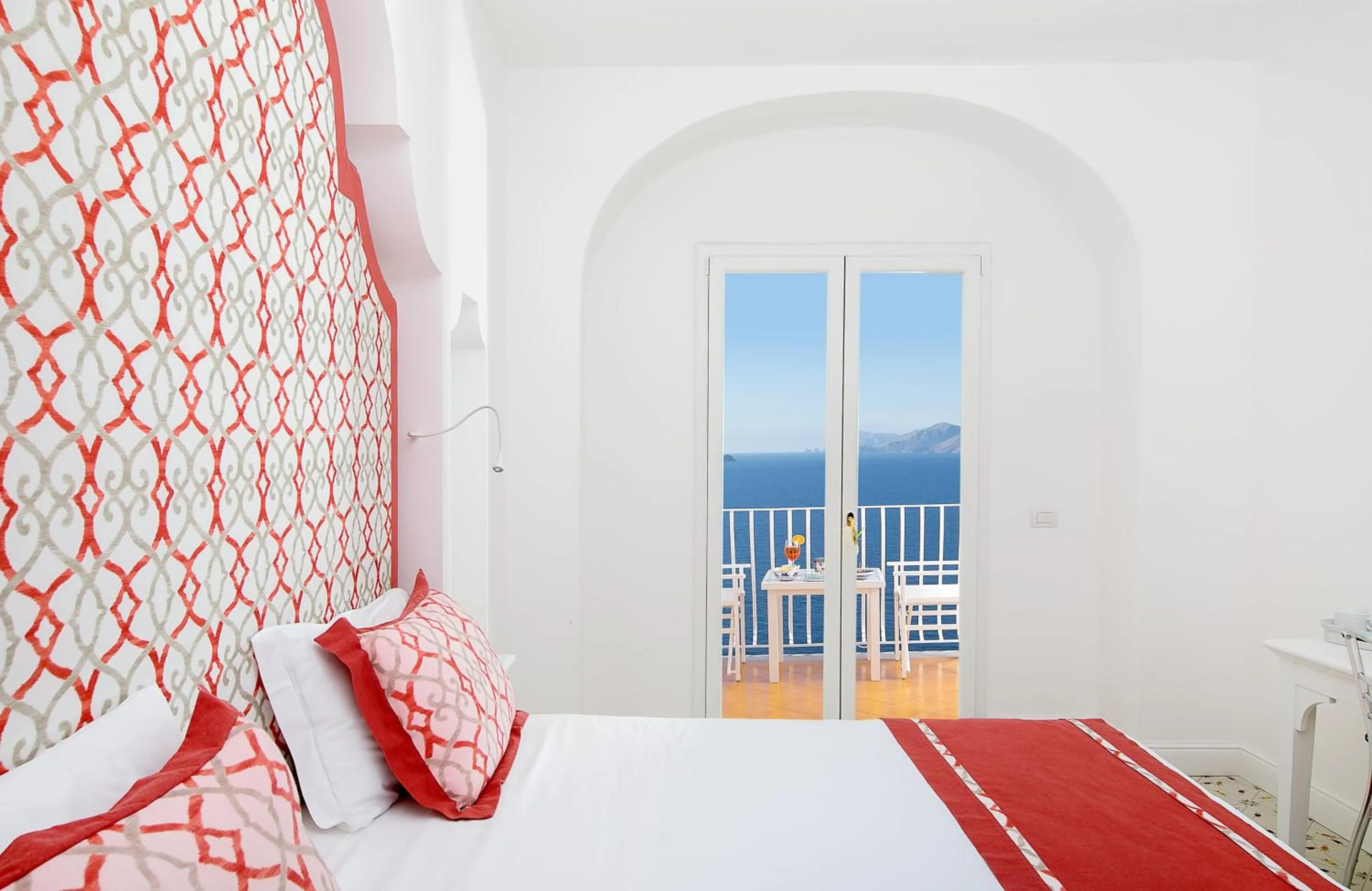 Bedroom, Bed in Tramonto d'Oro