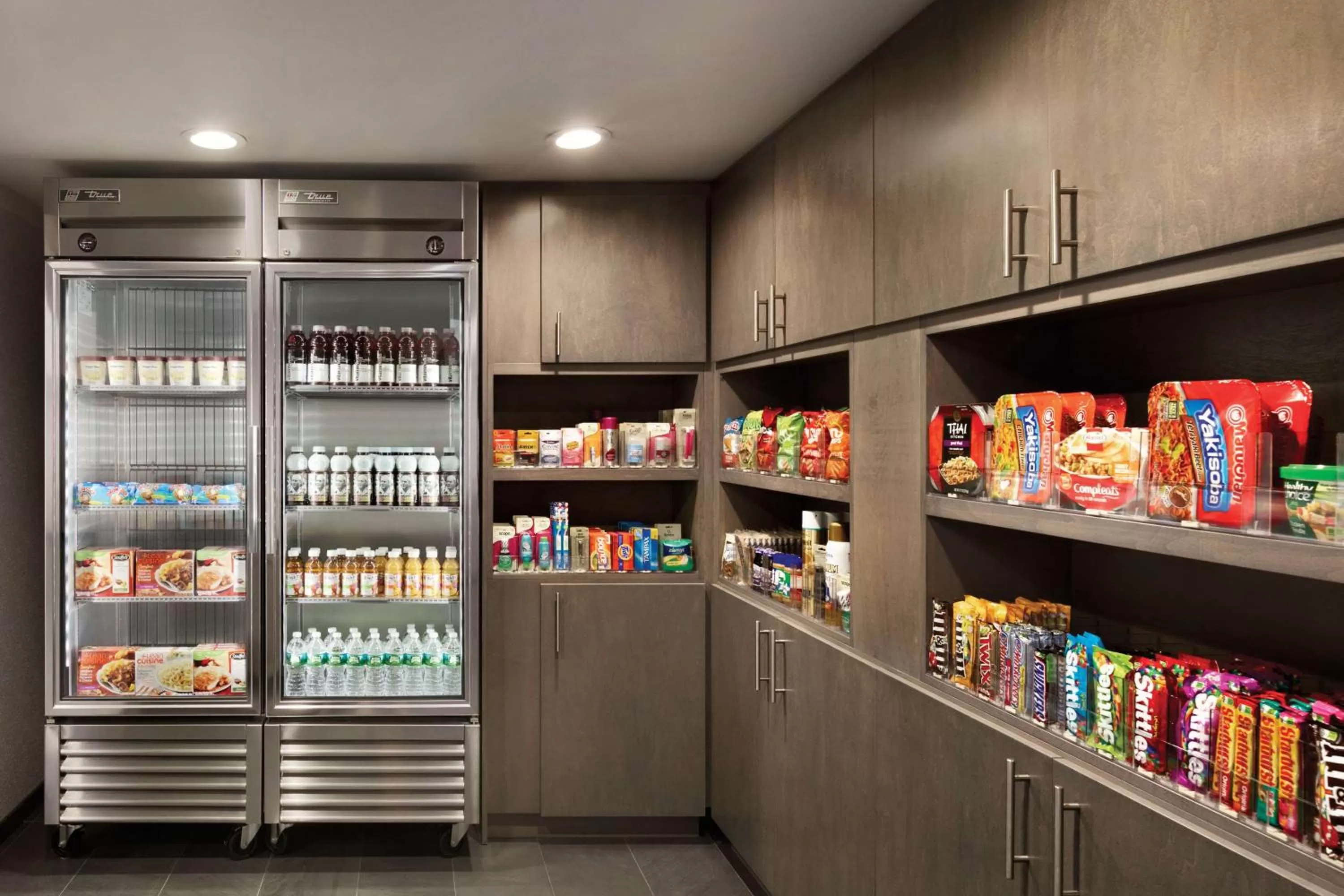 Restaurant/places to eat in Homewood Suites Williamsburg