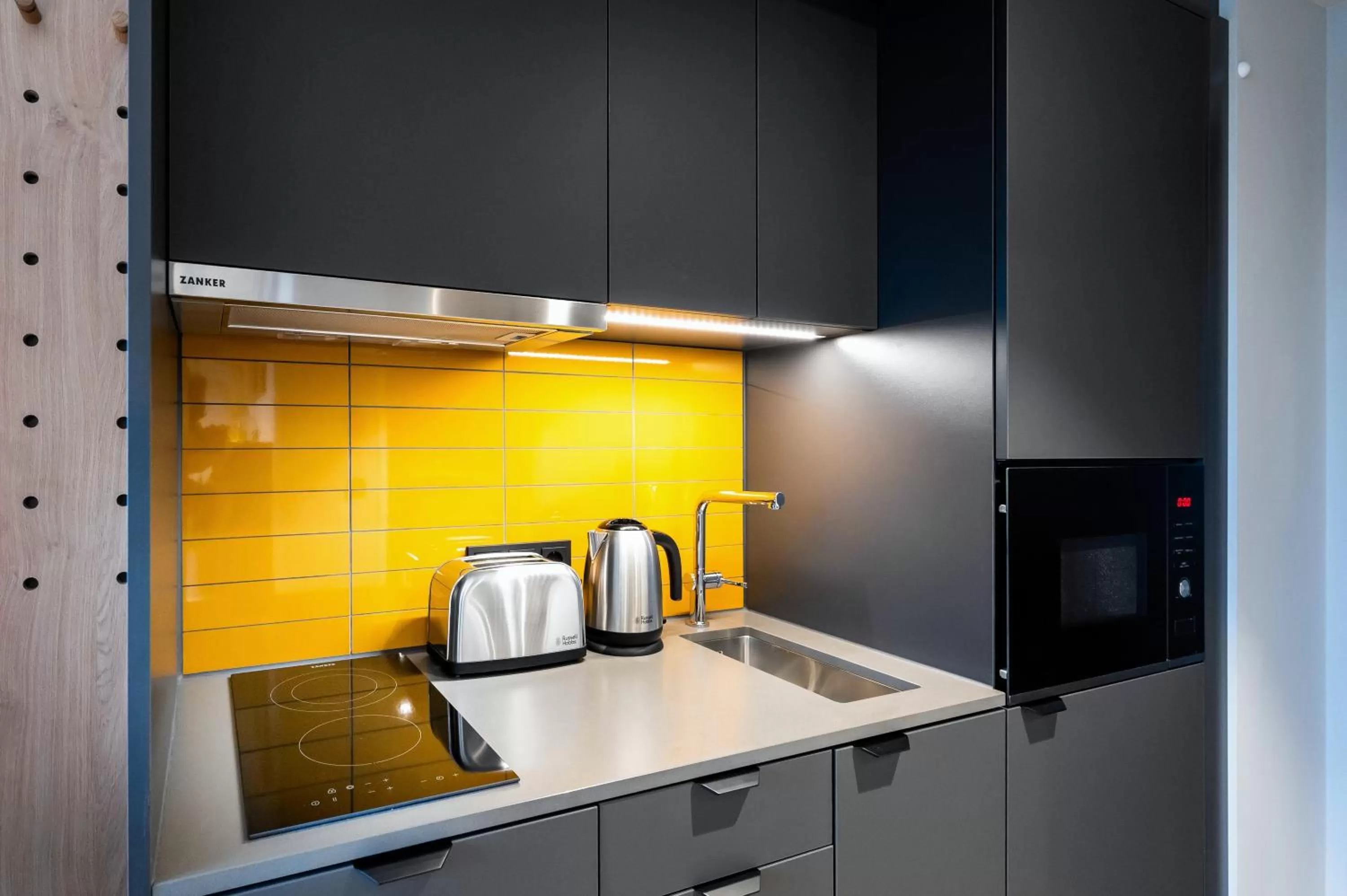 Coffee/tea facilities in Staycity Aparthotels Frankfurt Airport