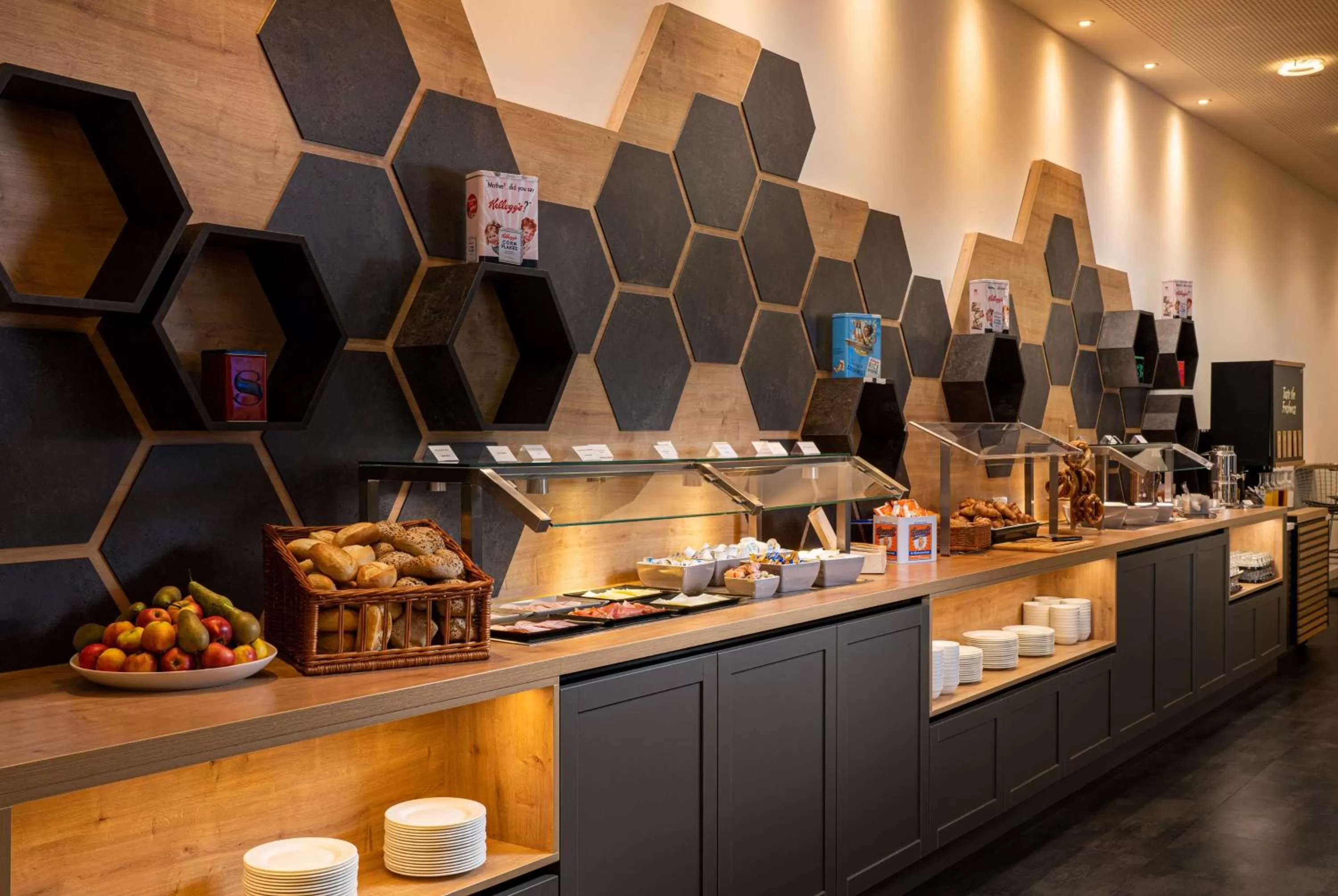 Breakfast in elaya hotel leipzig city center