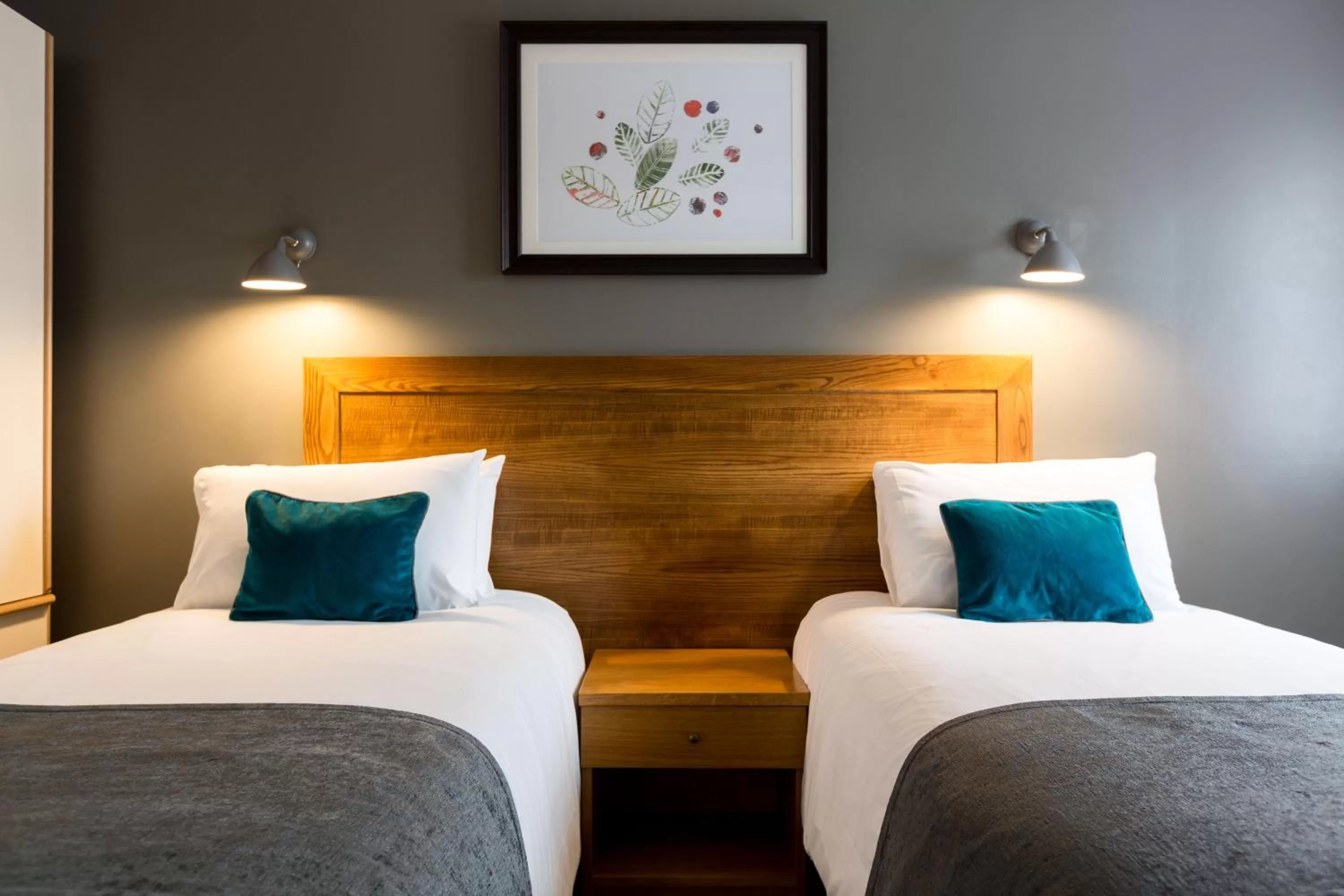 Bedroom, Bed in White Hart by Chef & Brewer Collection