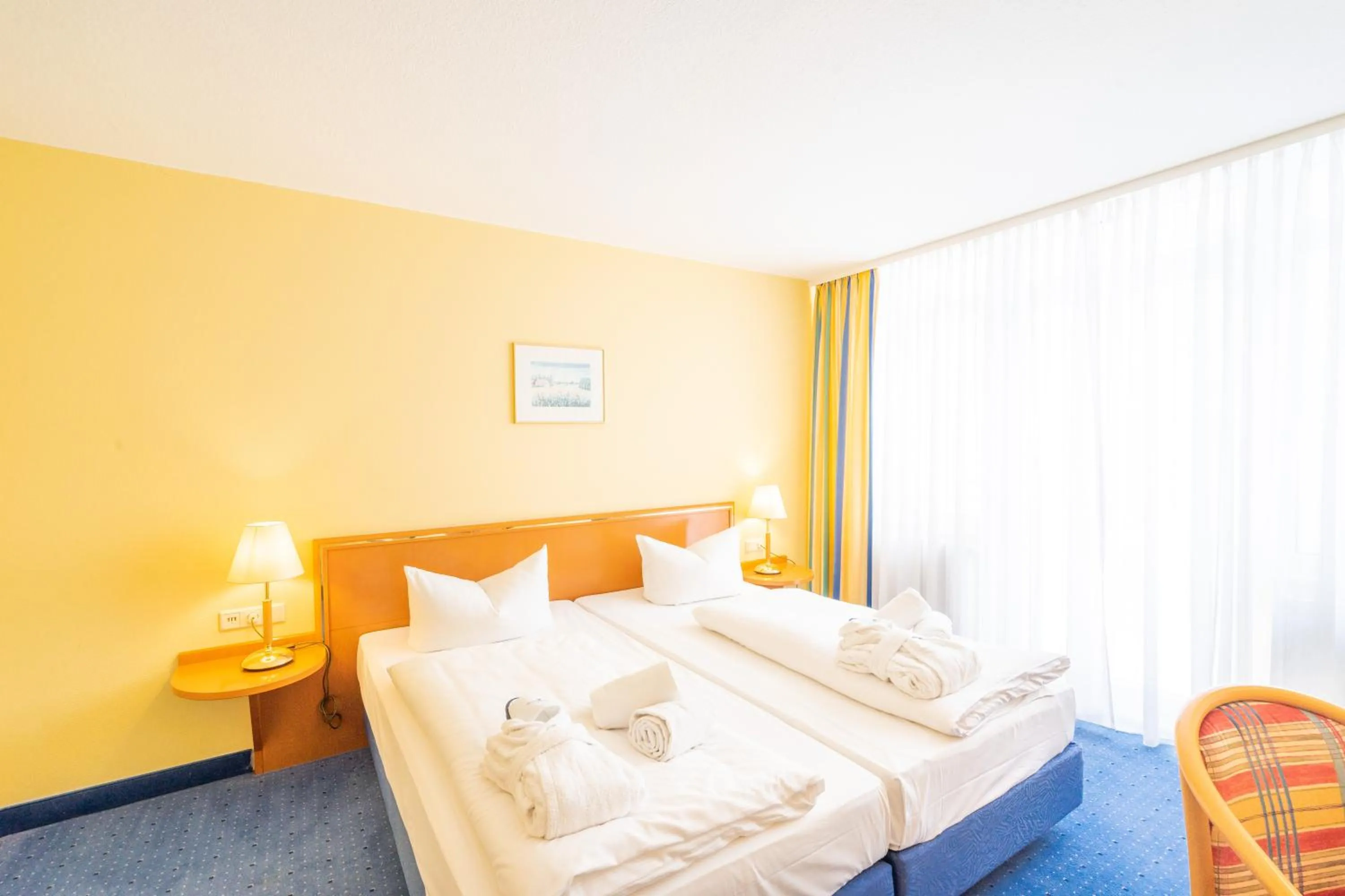 Bedroom, Bed in Arkona Strandhotel