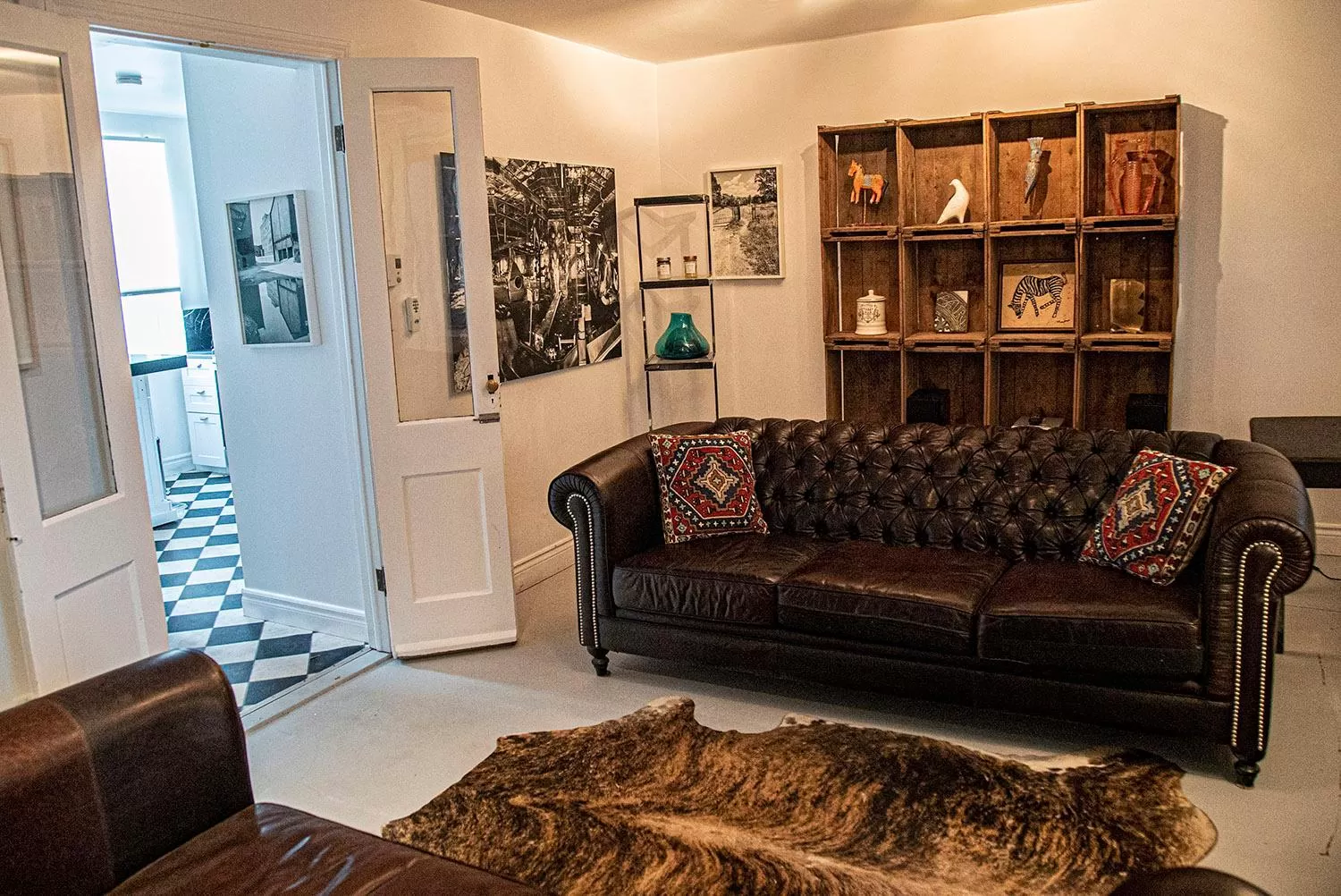 Seating area in L'Hotel Particulier Griffintown