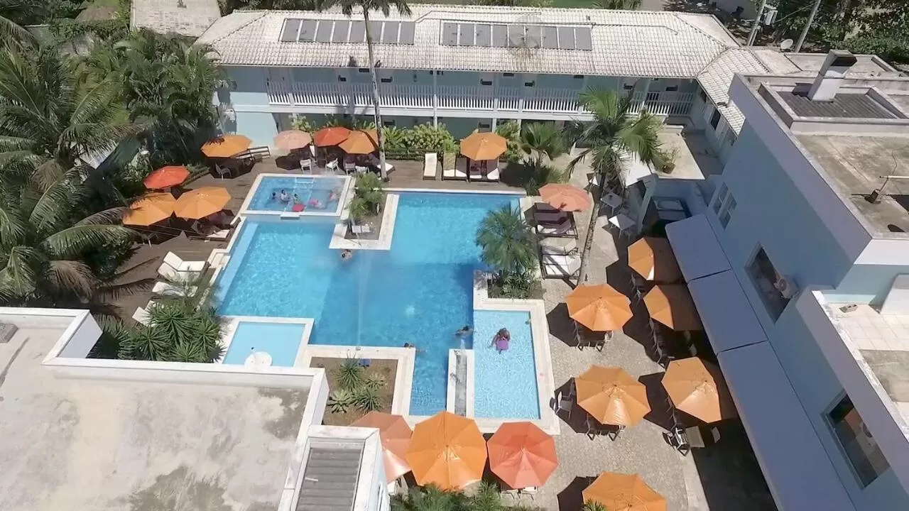 Pool view in Hotel Port Louis