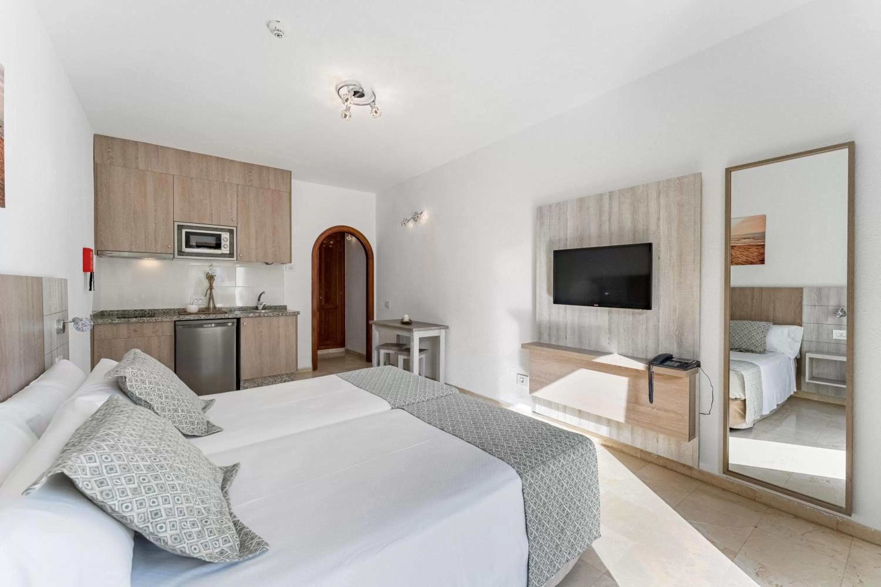 Photo of the whole room, Bed in Klayman Olivina Aparthotel