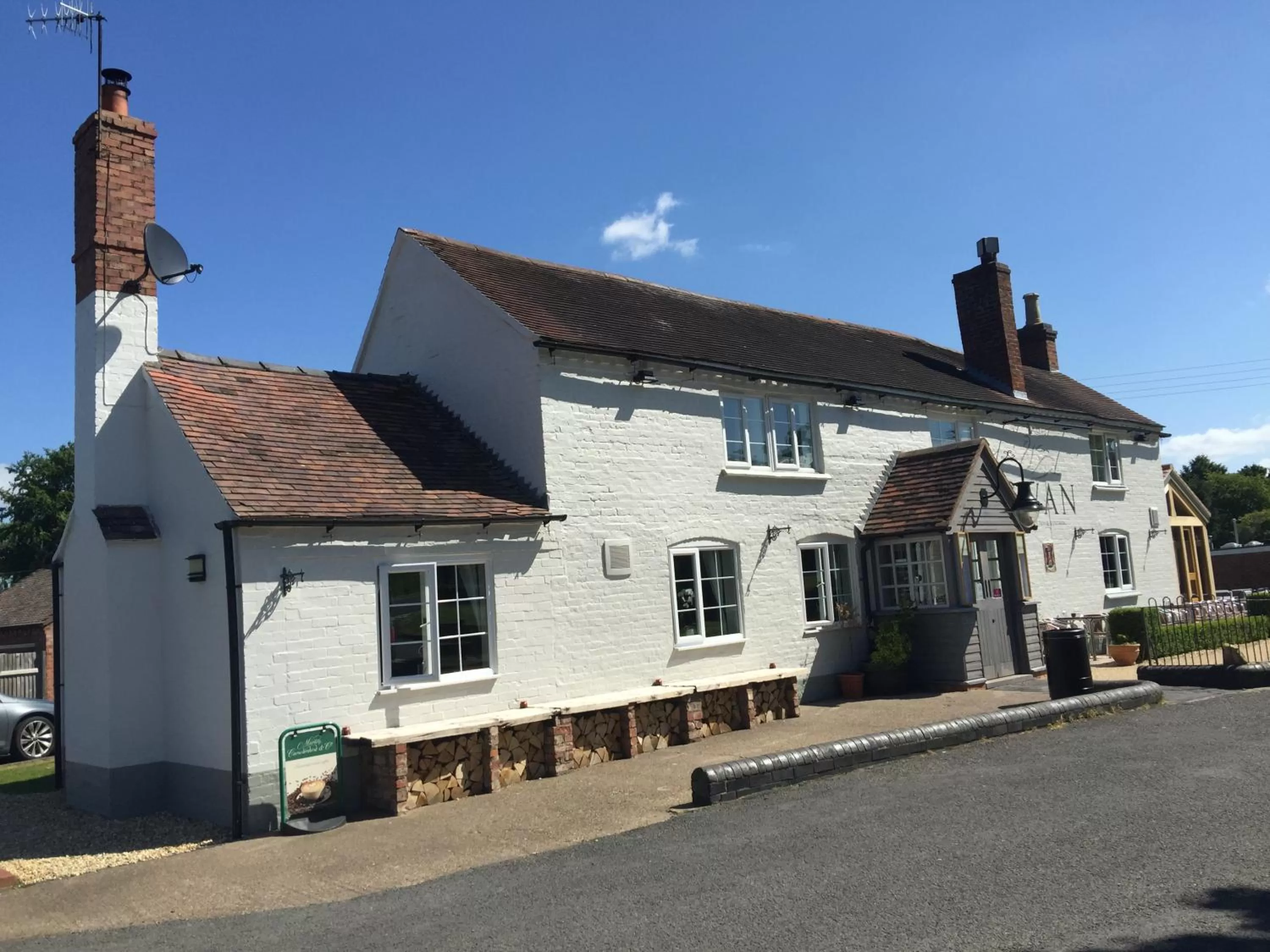 Restaurant/places to eat in Orchard Side Bed and Breakfast